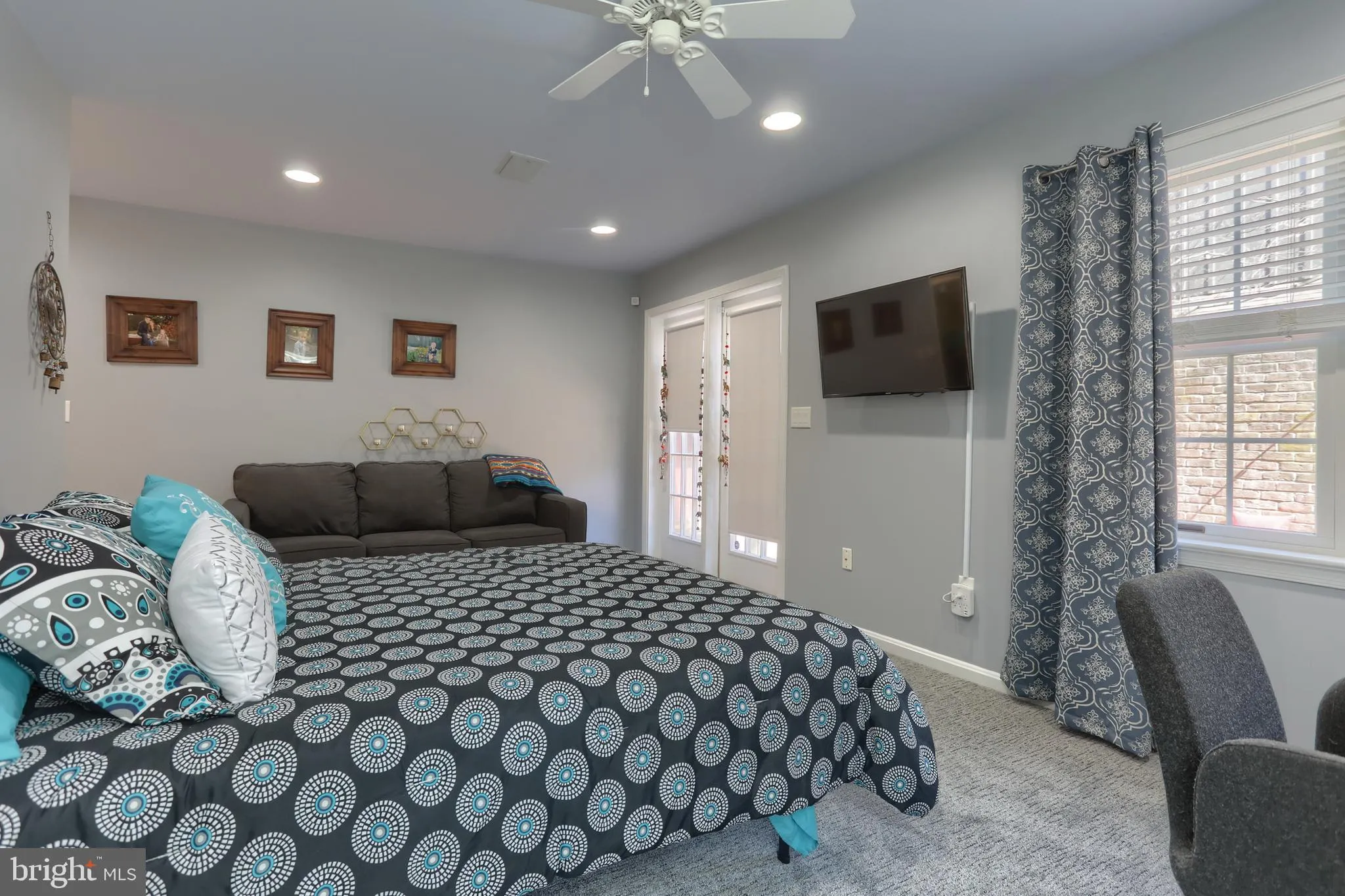 Hummelstown, Pennsylvania 17036, United States, 3 Bedrooms Bedrooms, ,4 BathroomsBathrooms,Residential,Pending,90432