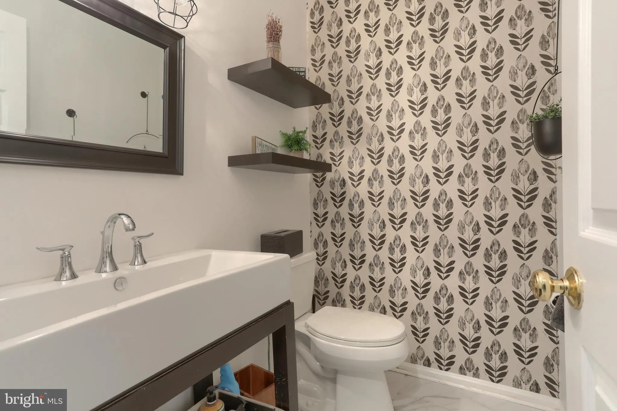 Hummelstown, Pennsylvania 17036, United States, 3 Bedrooms Bedrooms, ,4 BathroomsBathrooms,Residential,Pending,90432