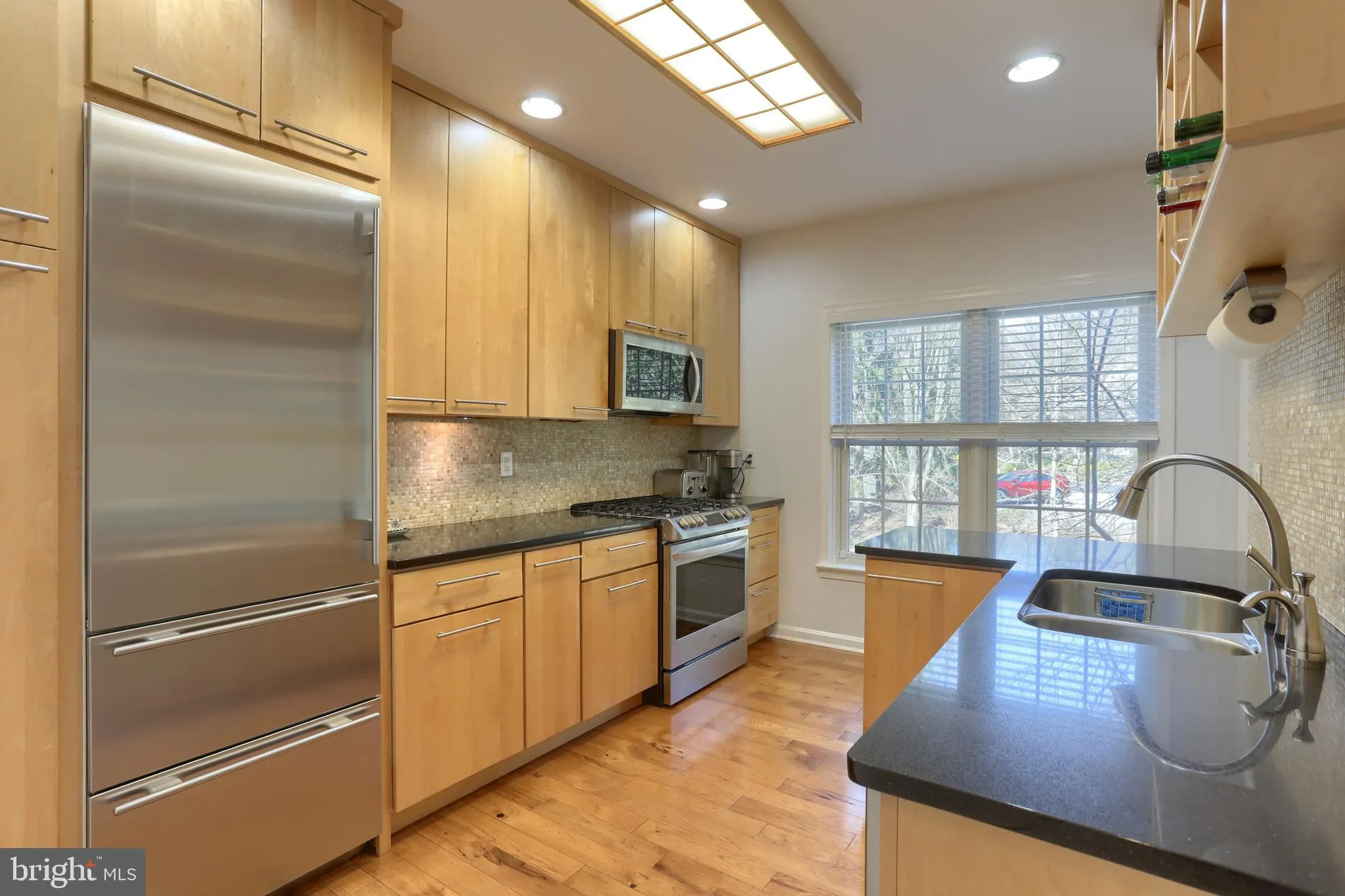 Hummelstown, Pennsylvania 17036, United States, 3 Bedrooms Bedrooms, ,4 BathroomsBathrooms,Residential,Pending,90432