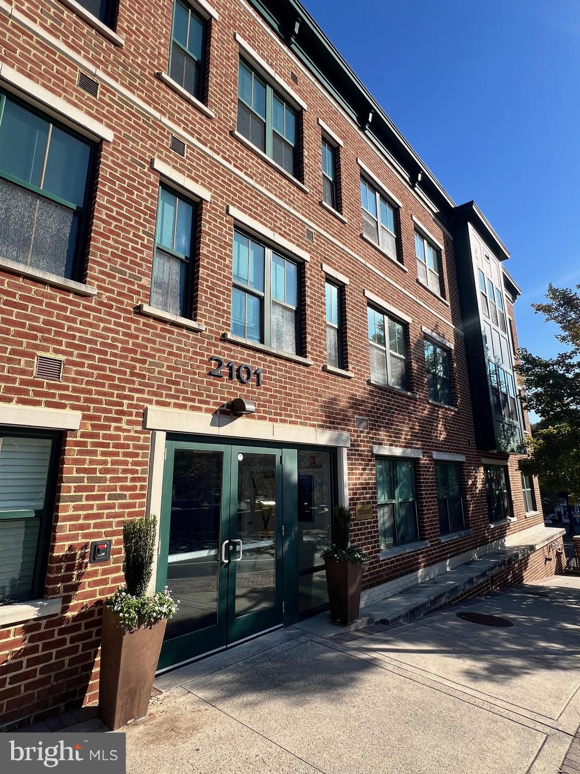 DOMINION HEIGHTS - Residential Lease