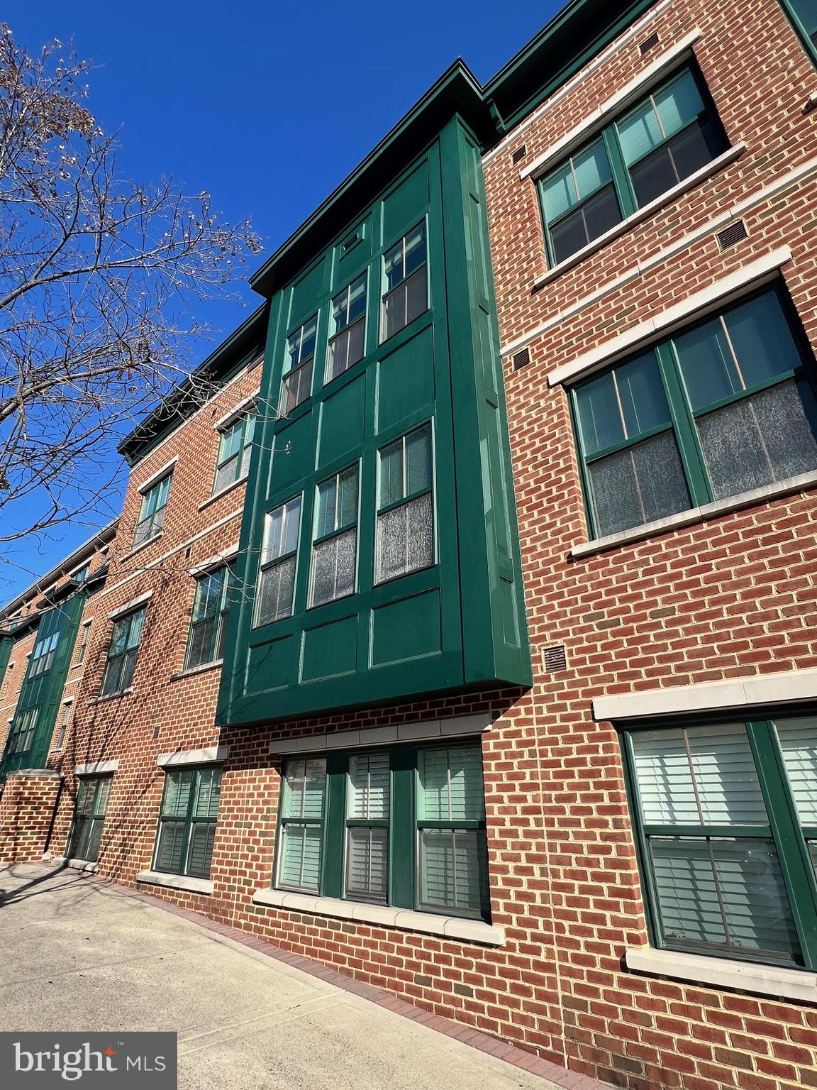 DOMINION HEIGHTS - Residential Lease