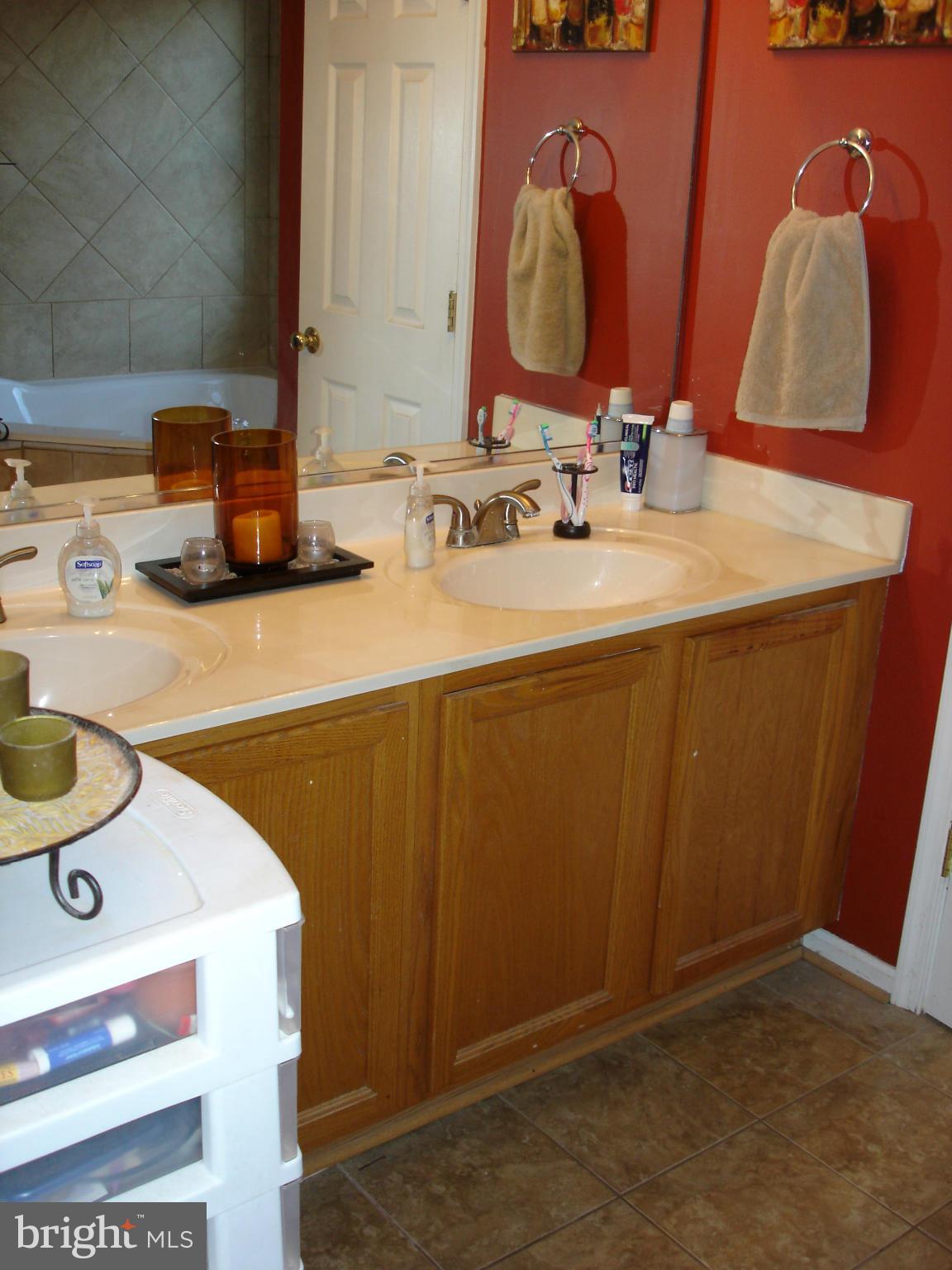 HUDELSONS FOREST - Residential