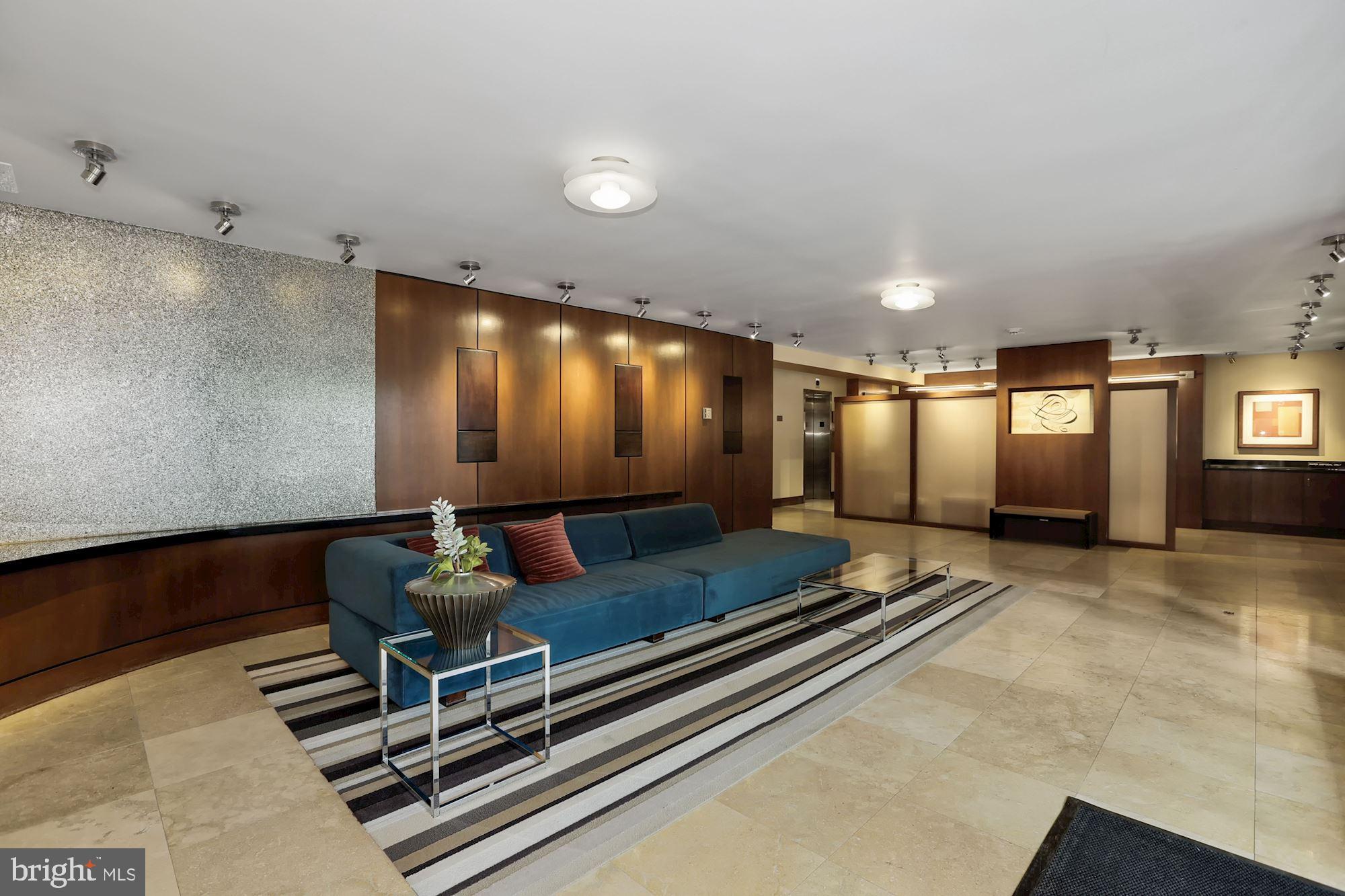 GLOVER PARK - Residential