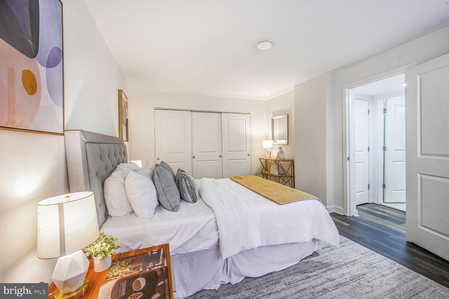 GLOVER PARK - Residential