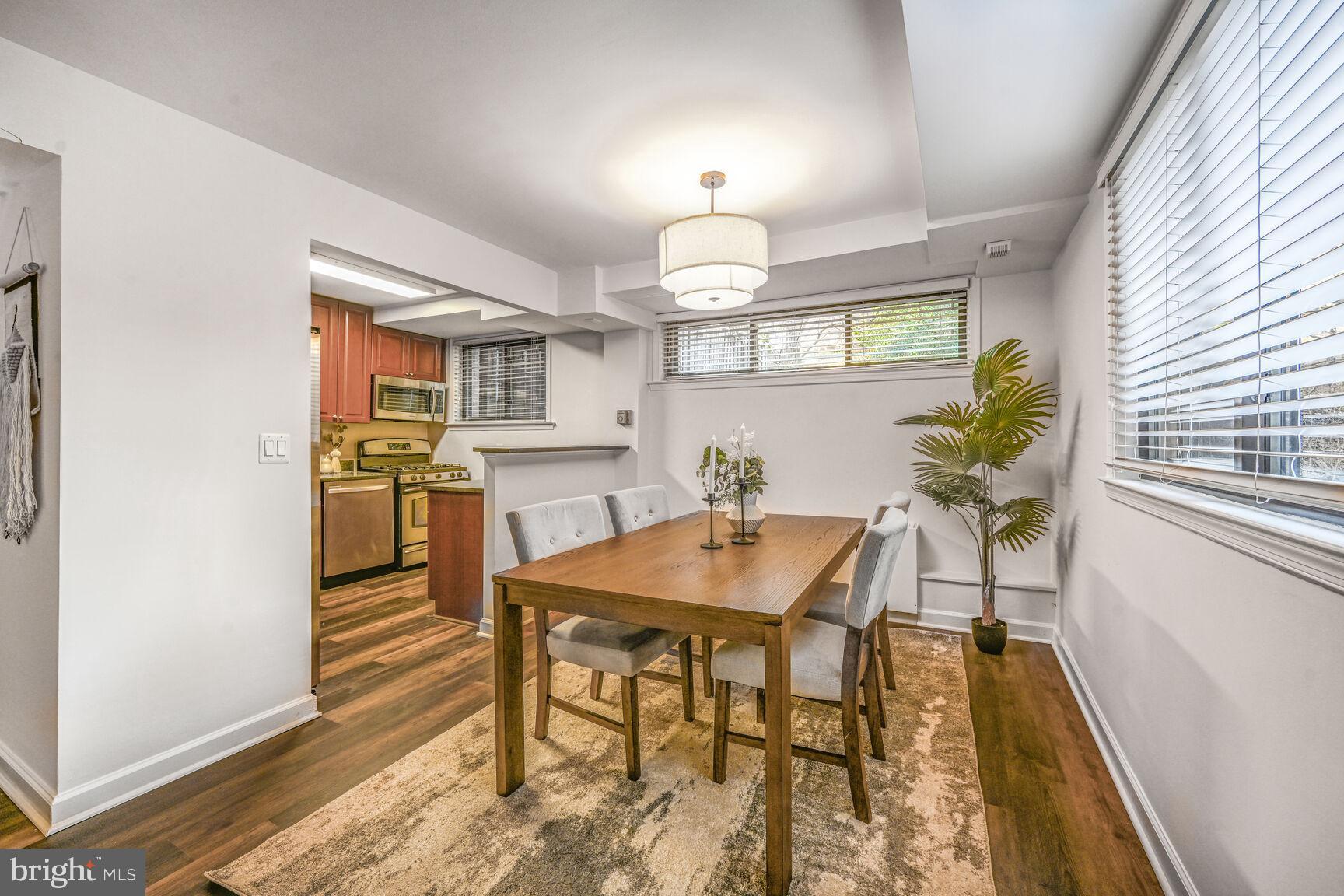 GLOVER PARK - Residential