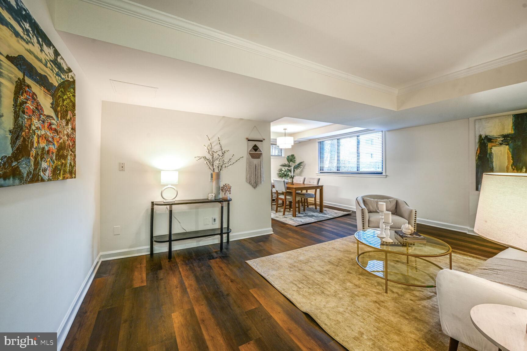 GLOVER PARK - Residential