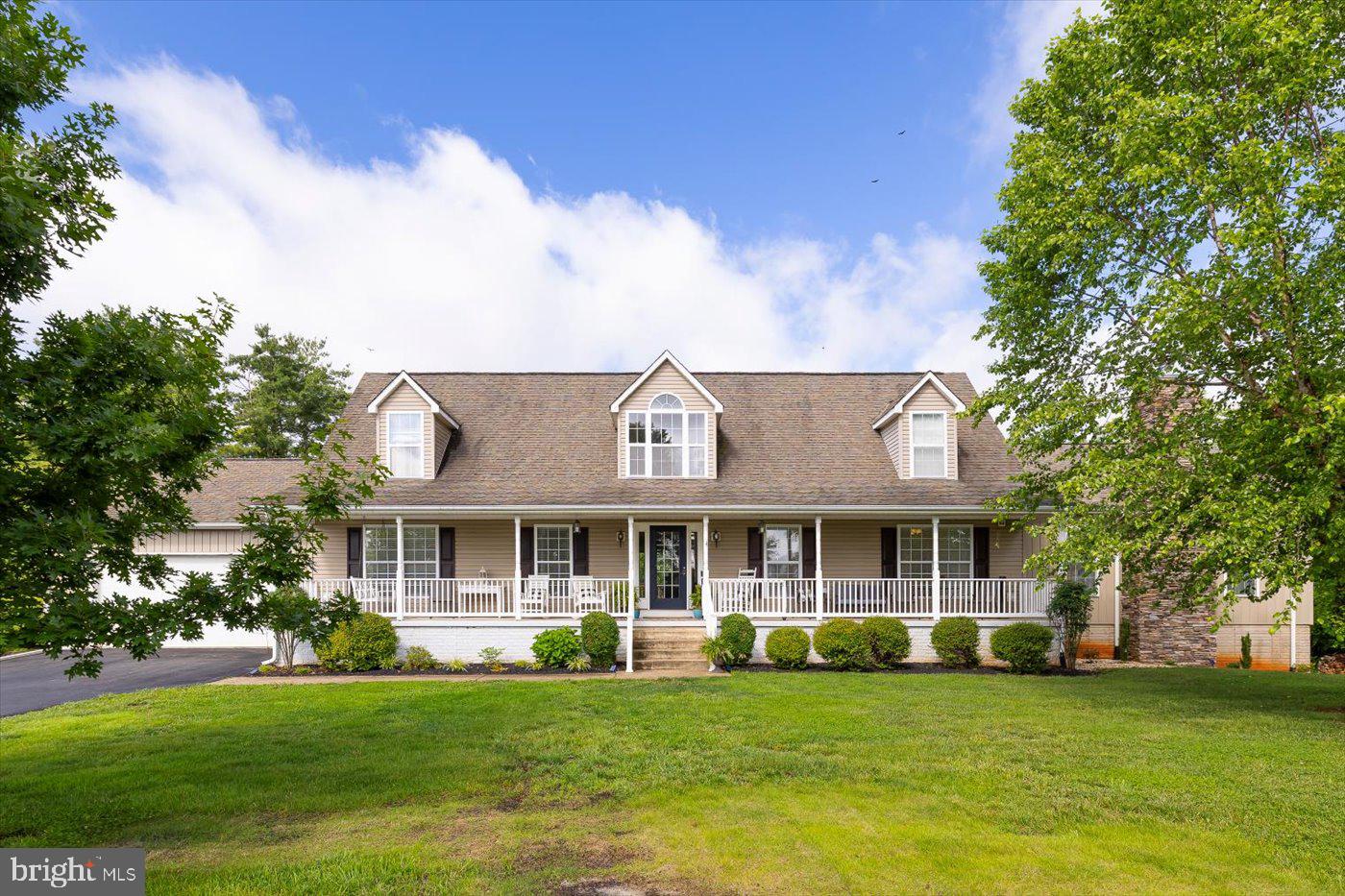 211 BOXLEY LANE