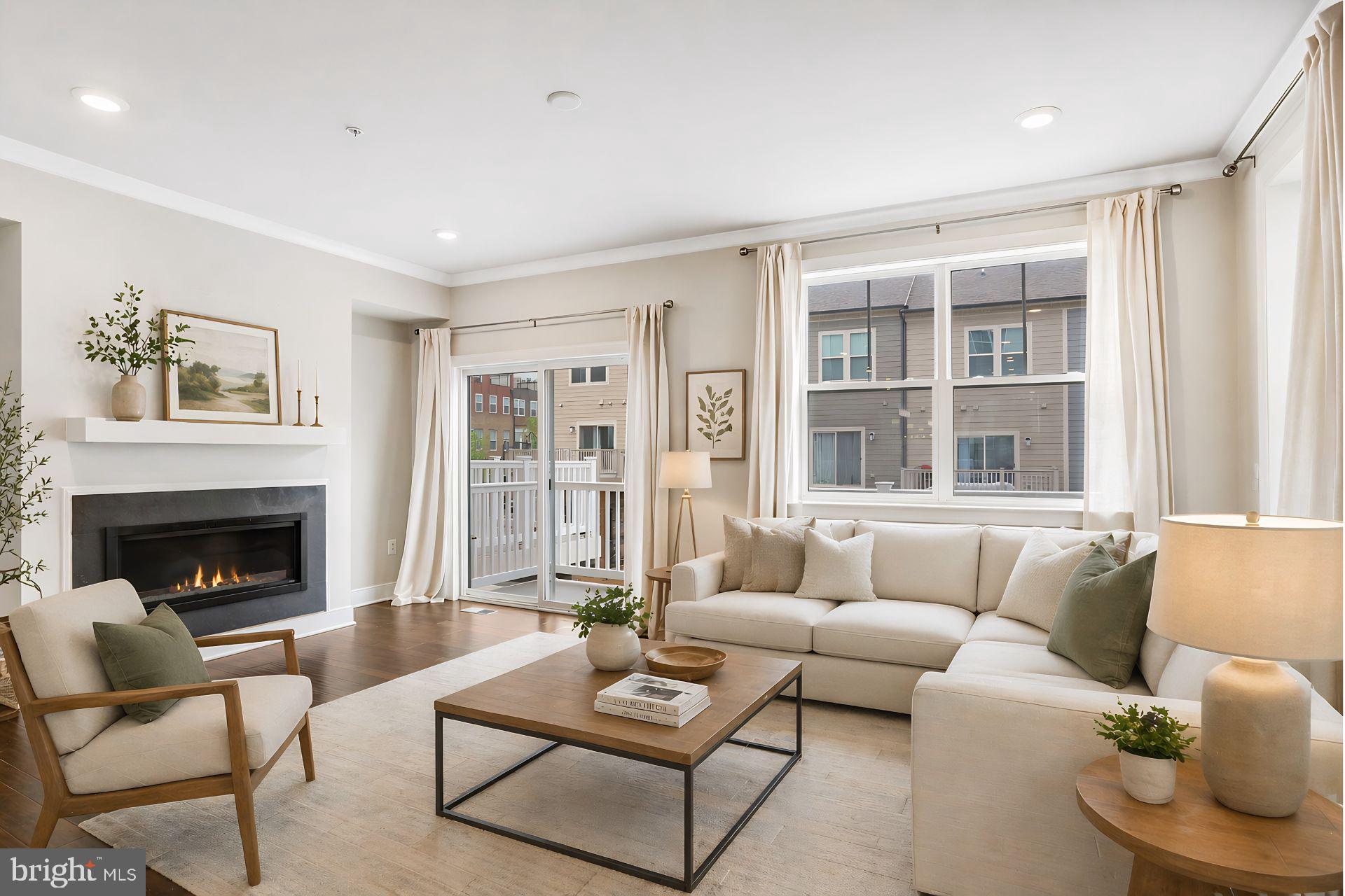 CROWN FARM - Residential