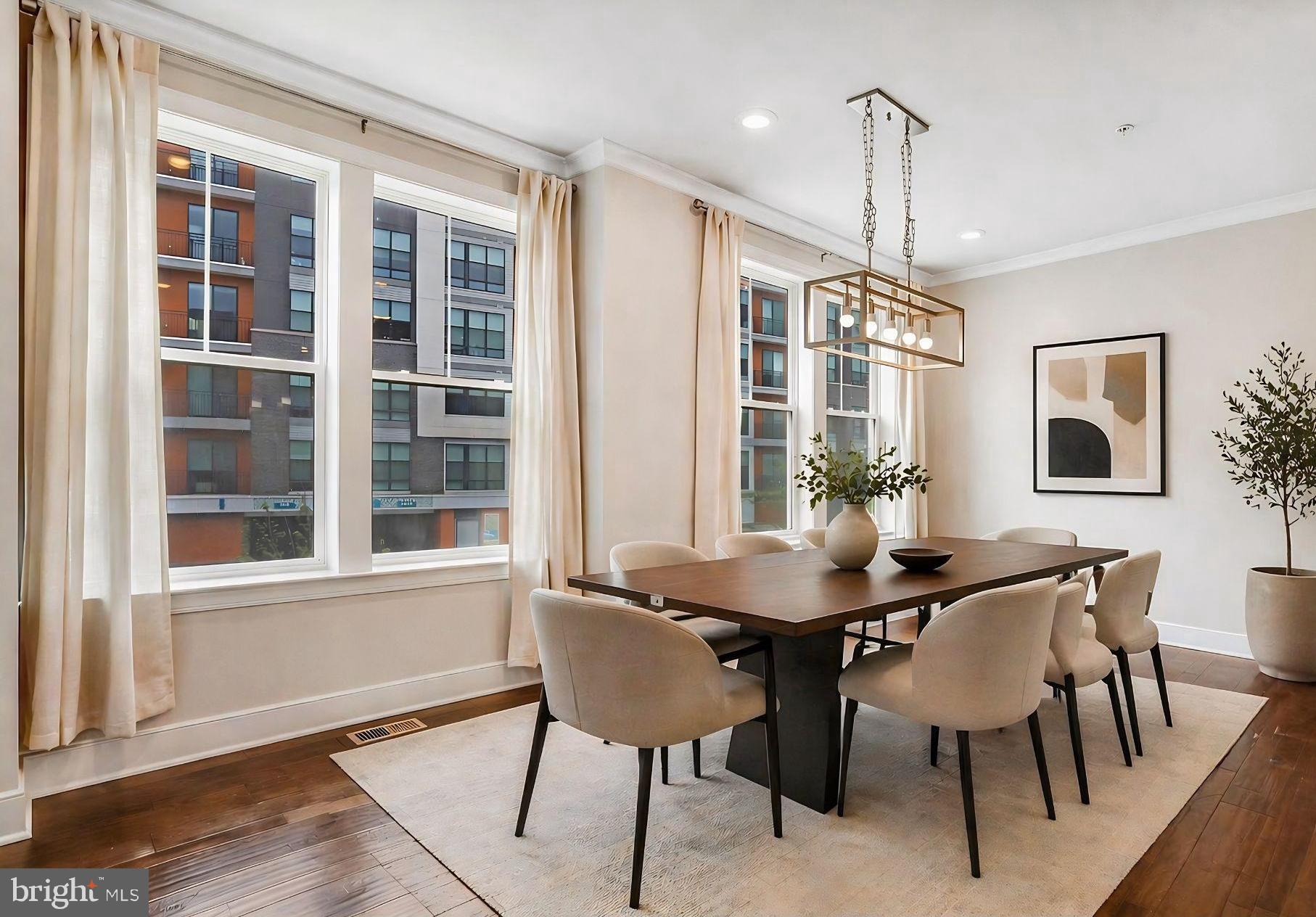 CROWN FARM - Residential