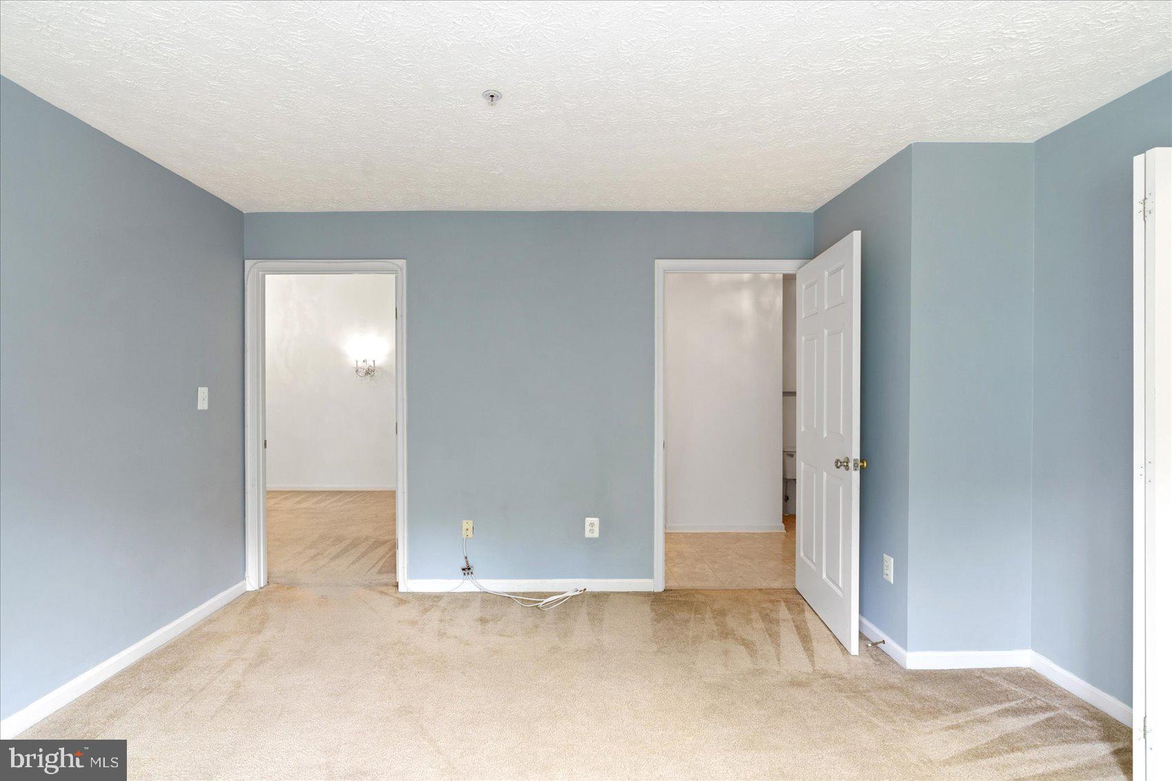 DEVONSHIRE AT WHITEMARSH - Residential