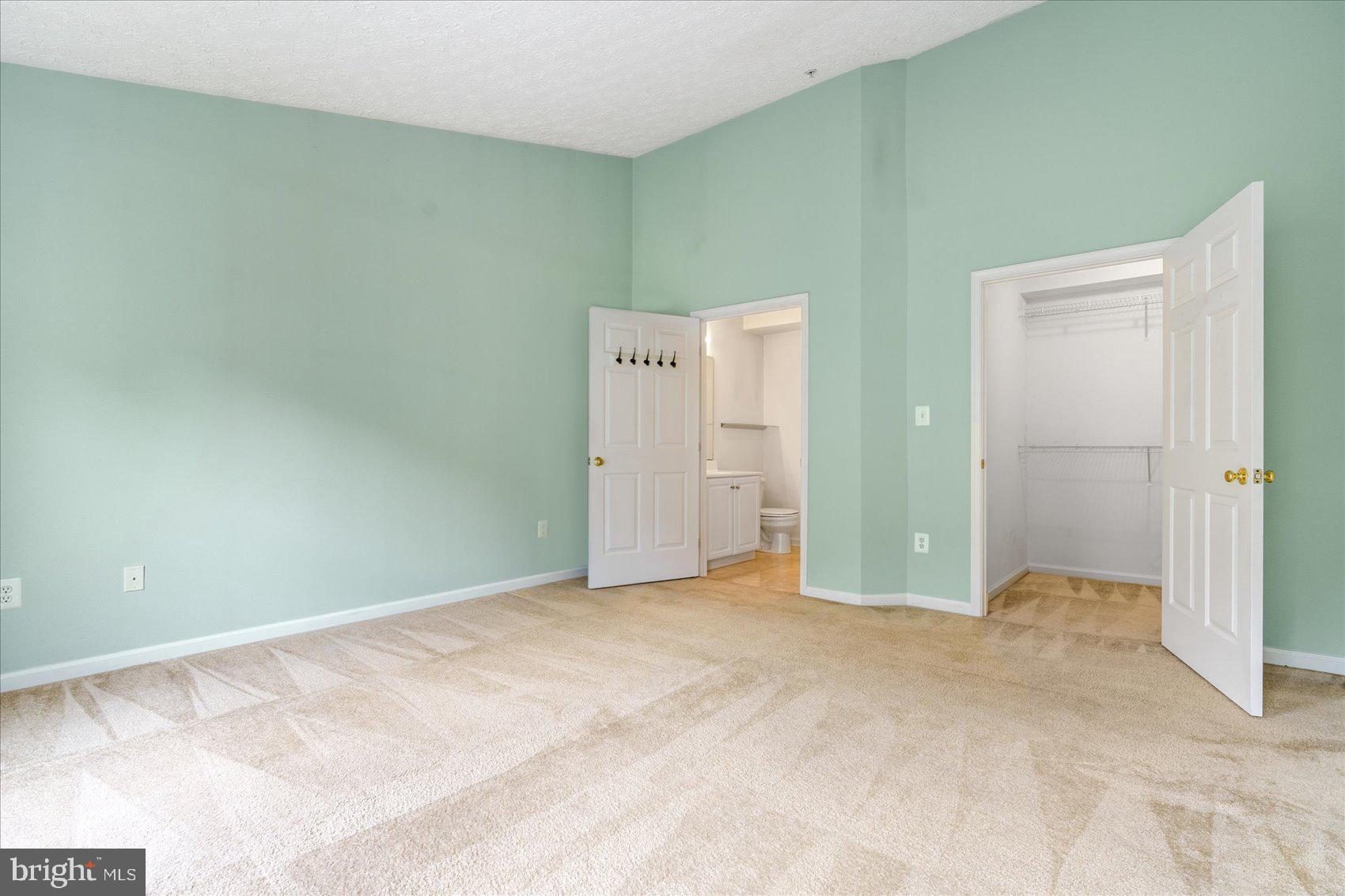 DEVONSHIRE AT WHITEMARSH - Residential