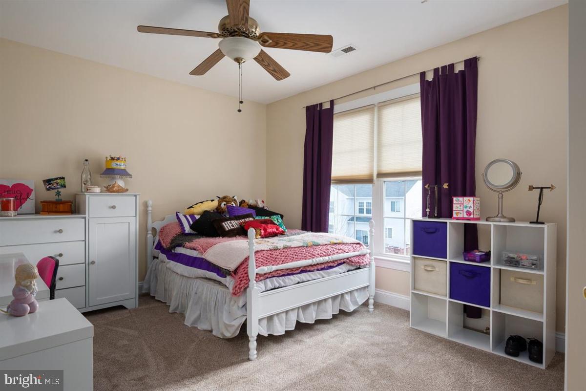 NORTH BROOK - Residential