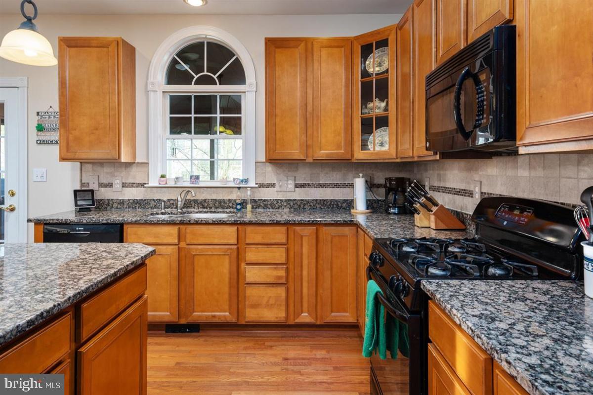 NORTH BROOK - Residential