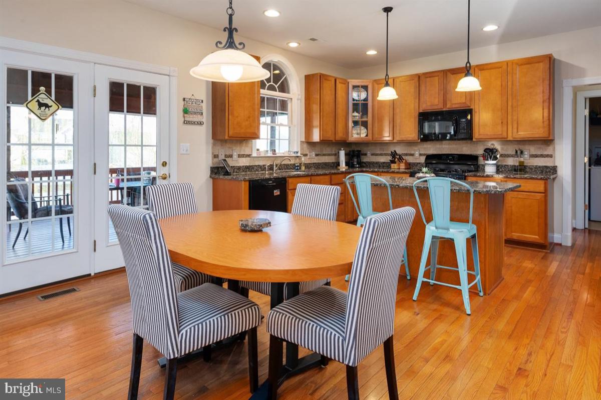 NORTH BROOK - Residential