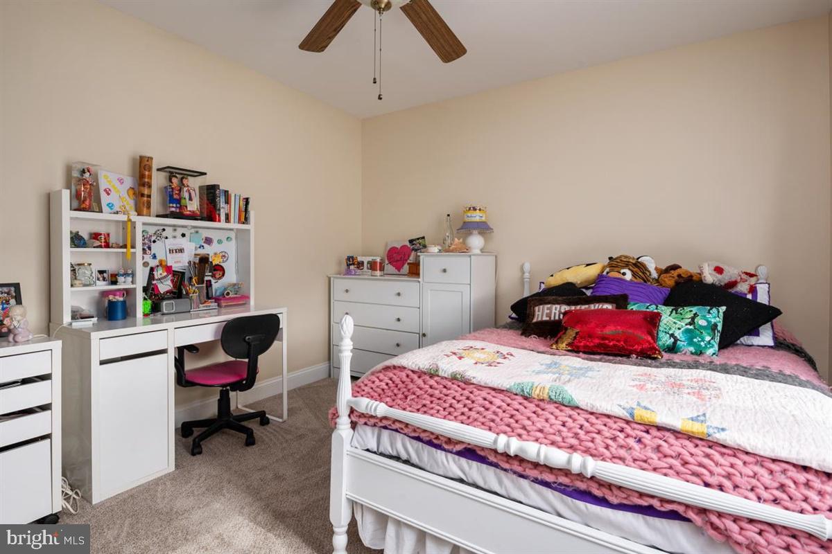 NORTH BROOK - Residential