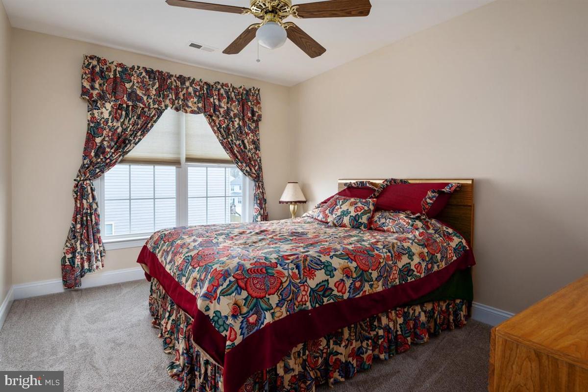 NORTH BROOK - Residential