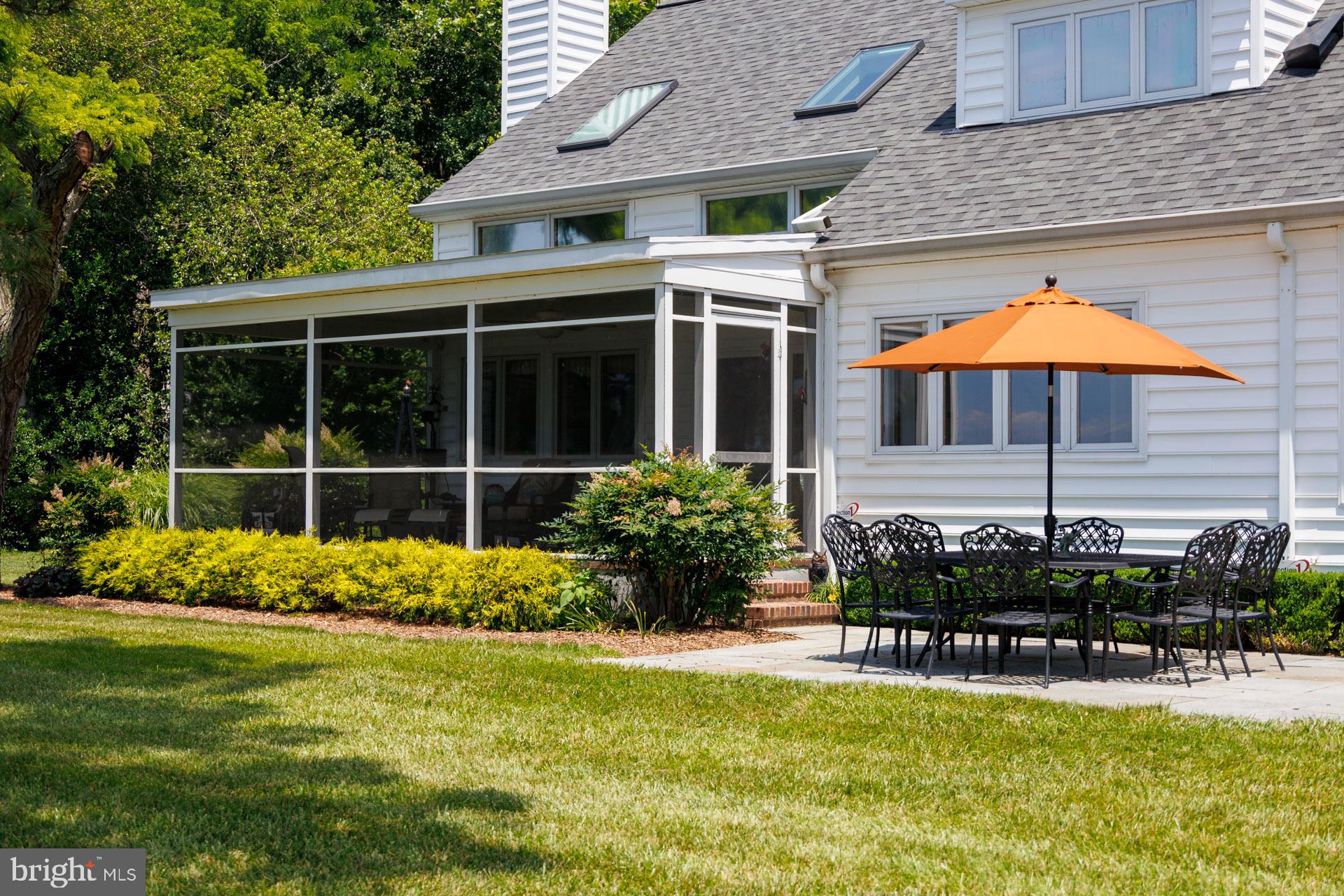 ROYAL OAK - Residential