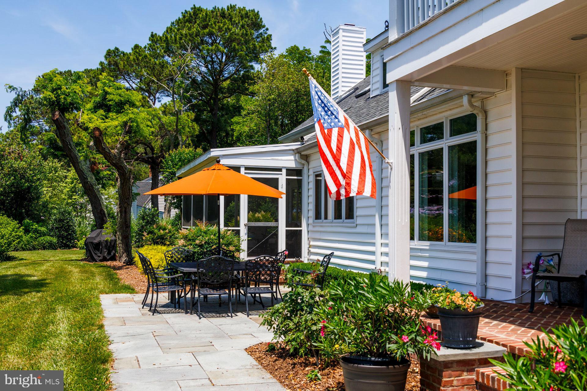 ROYAL OAK - Residential