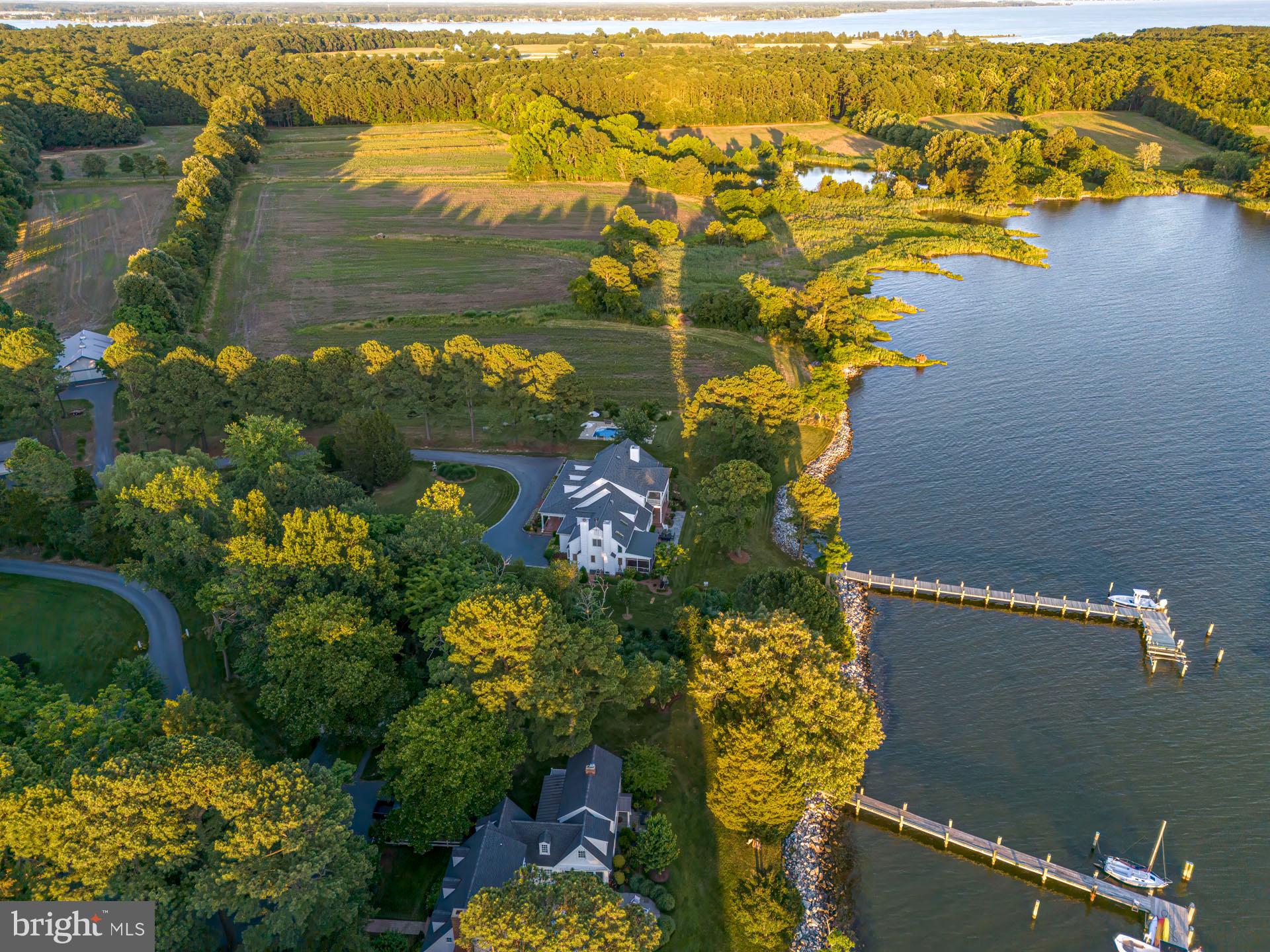 ROYAL OAK - Residential