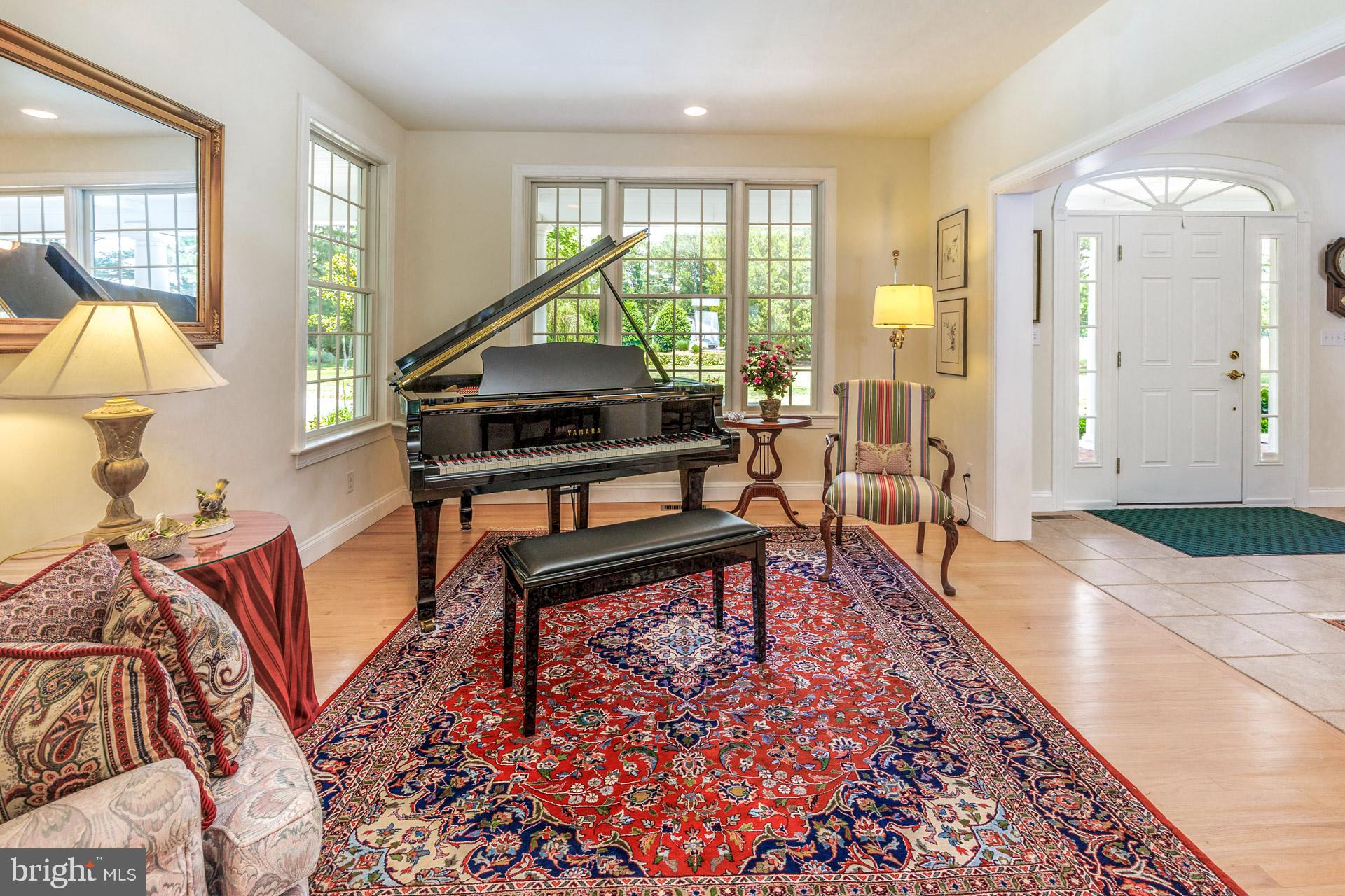 ROYAL OAK - Residential