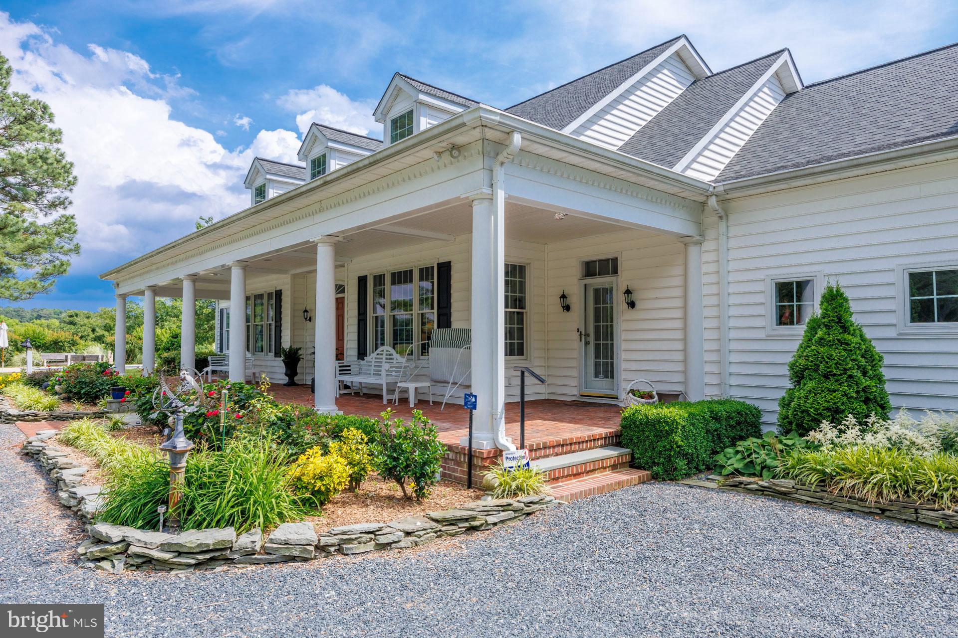 ROYAL OAK - Residential