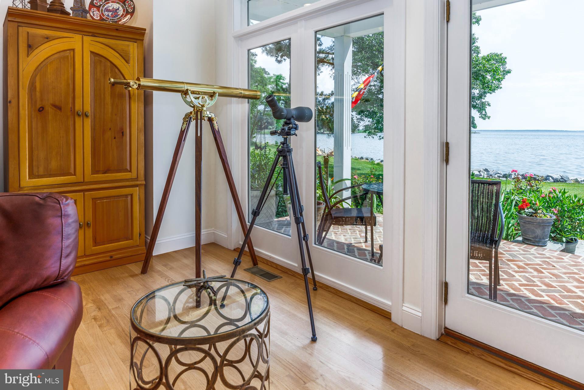 ROYAL OAK - Residential