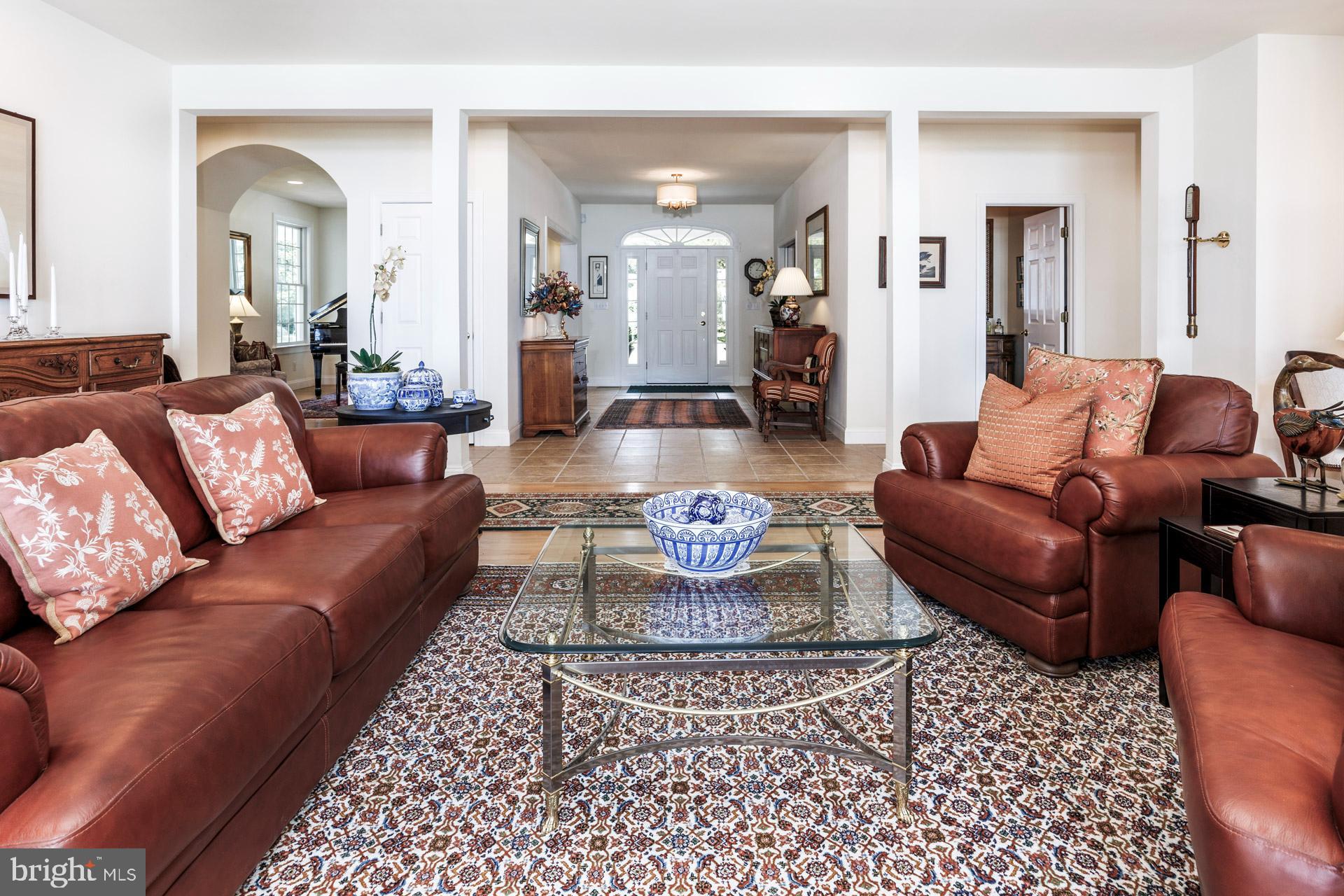 ROYAL OAK - Residential