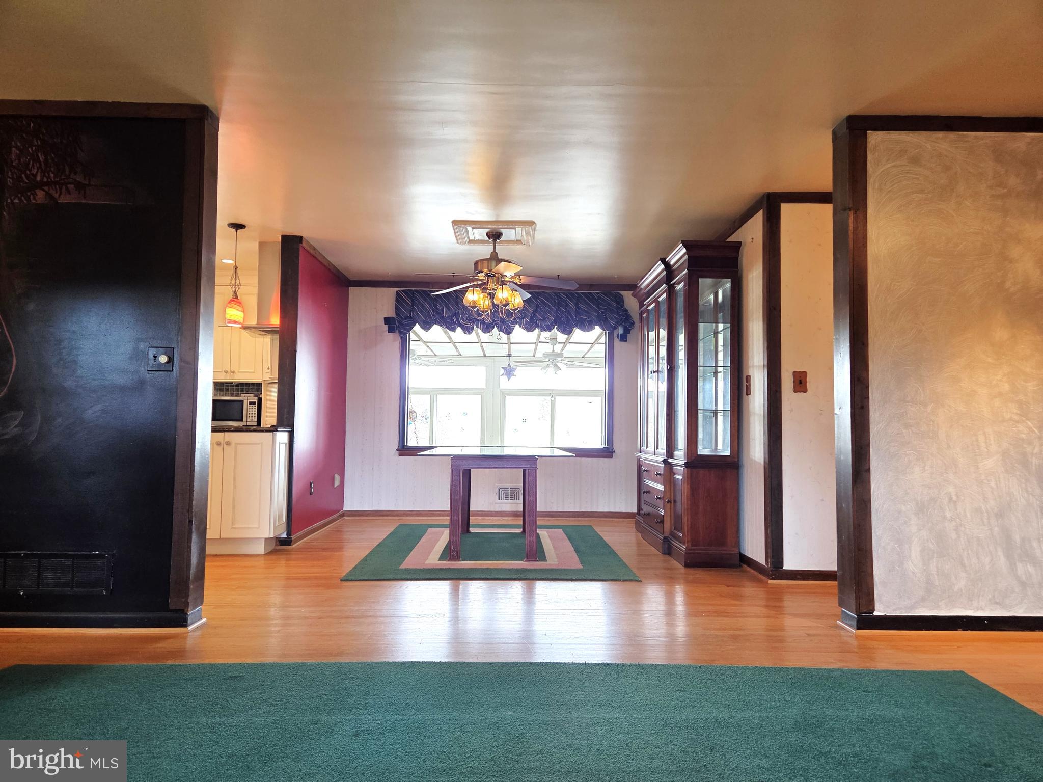 JARRETTSVILLE - Residential