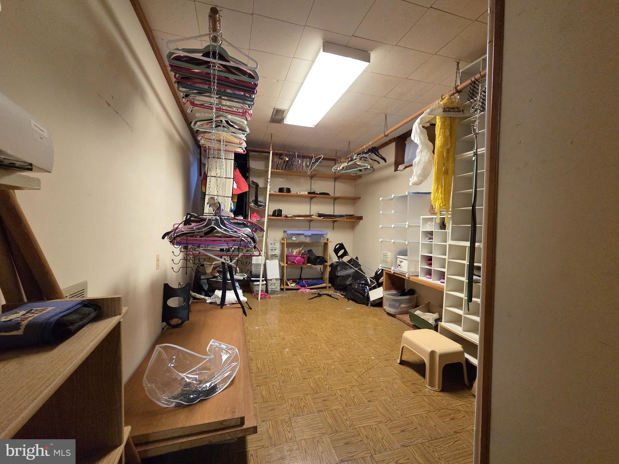 JARRETTSVILLE - Residential