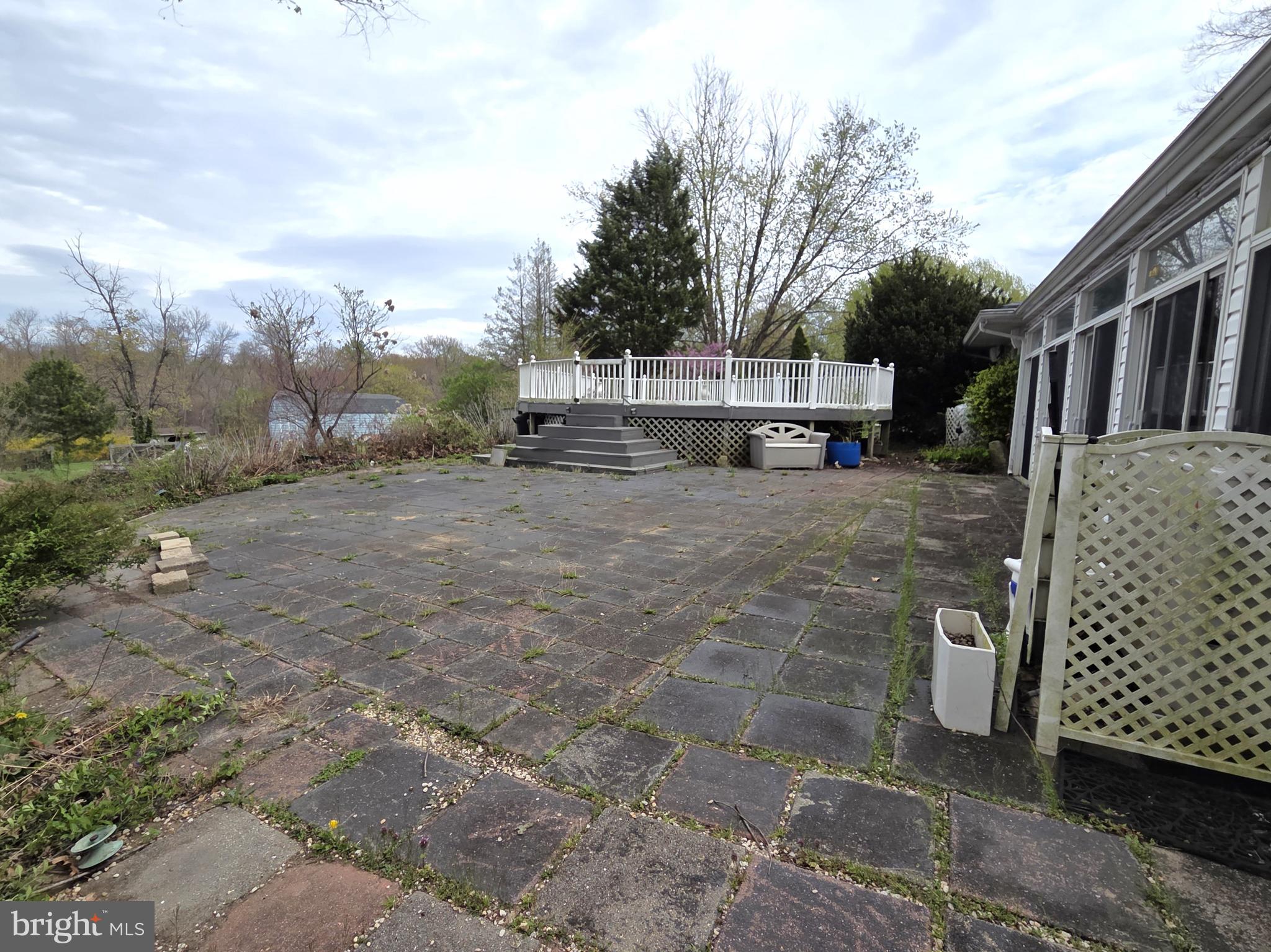 JARRETTSVILLE - Residential