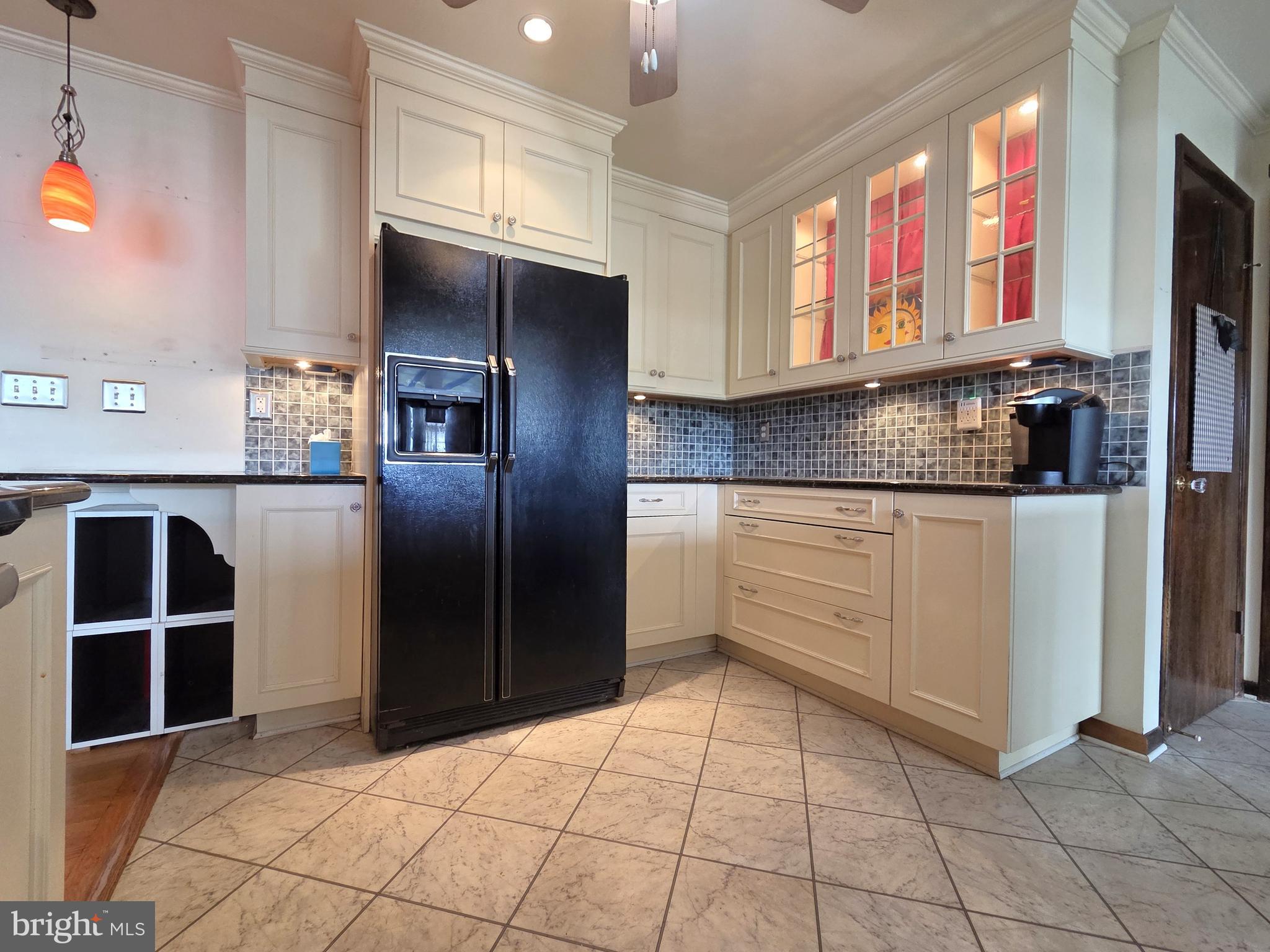 JARRETTSVILLE - Residential