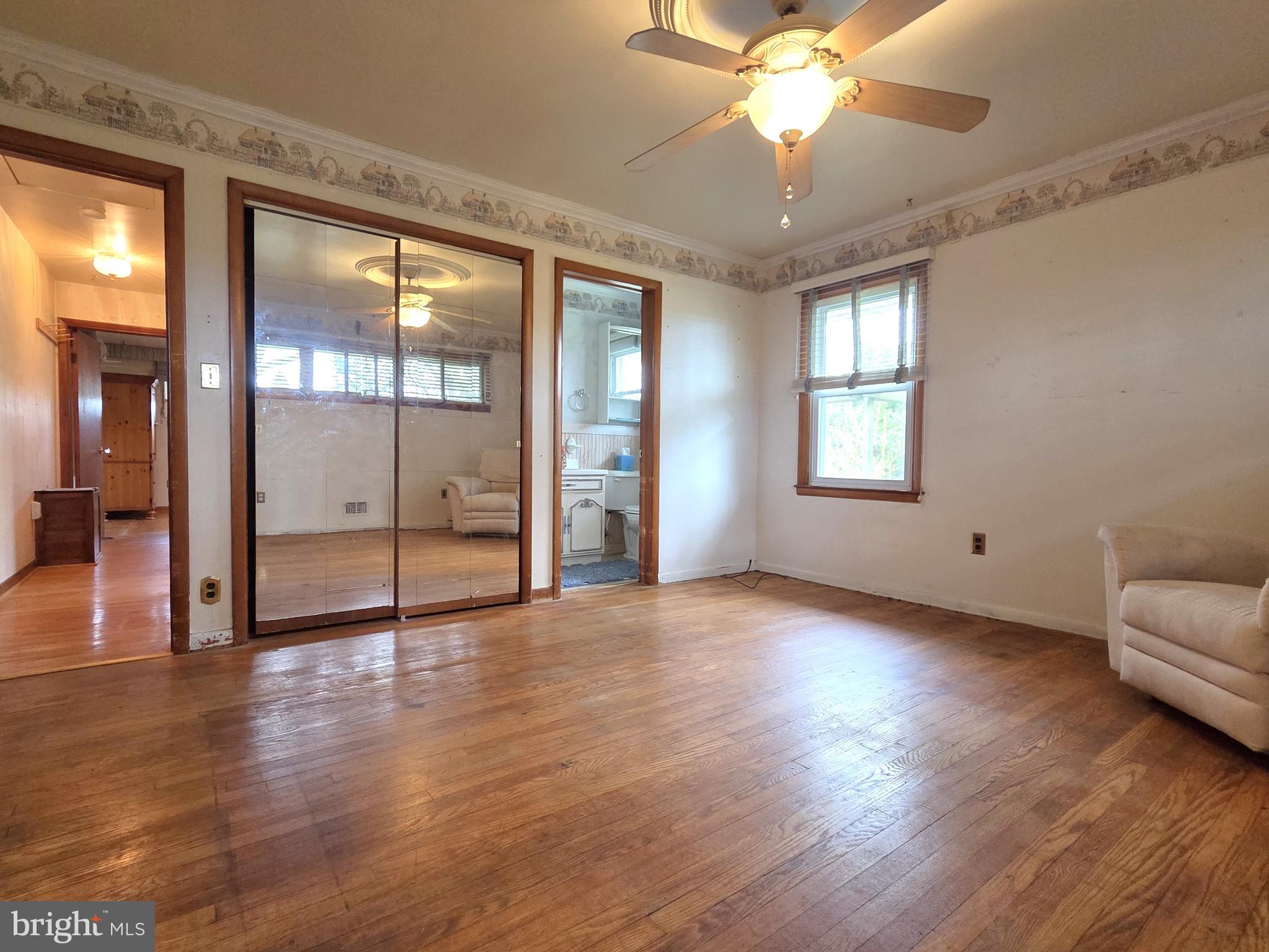 JARRETTSVILLE - Residential