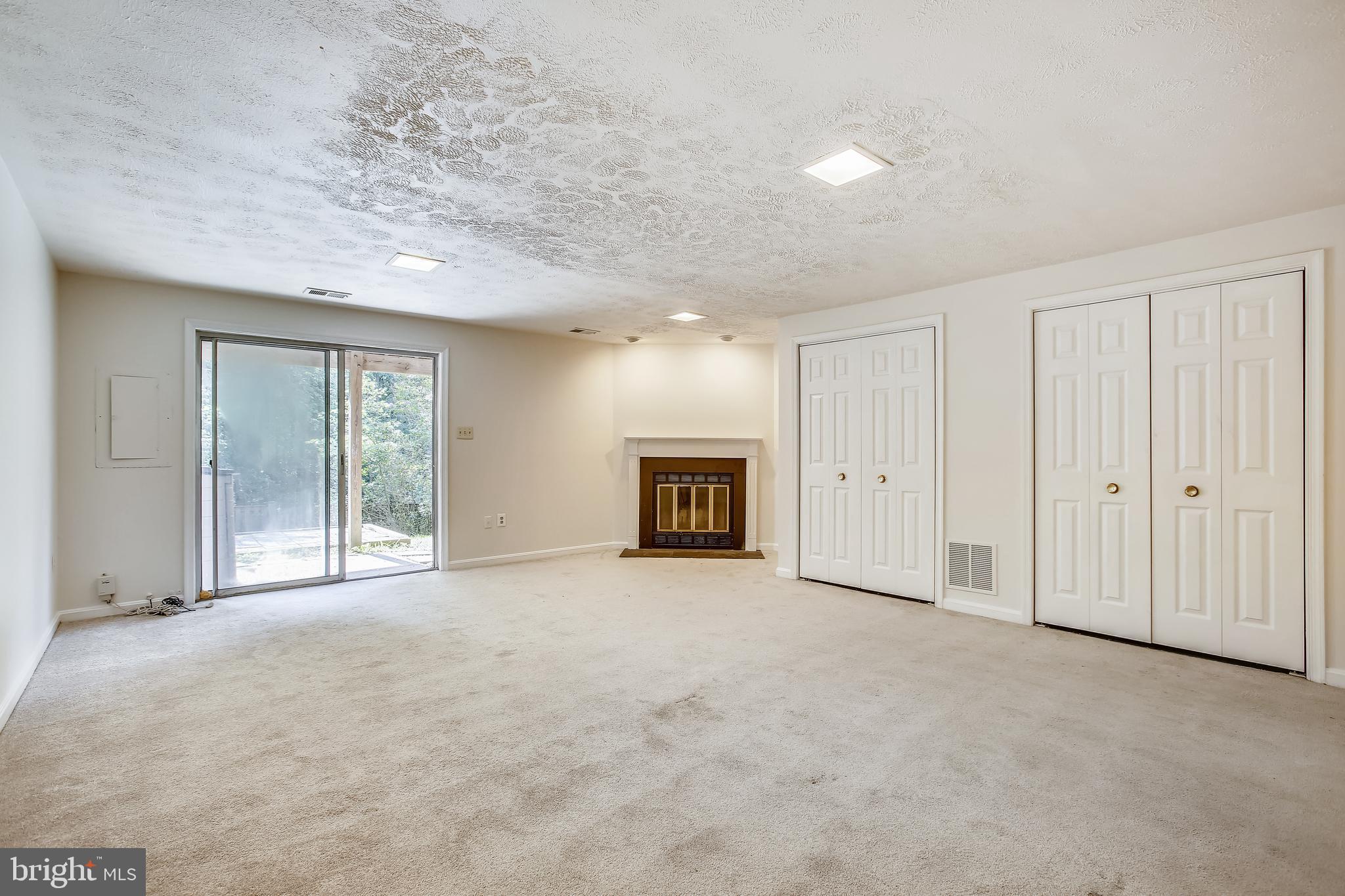 WESTWATER POINT - Residential Lease