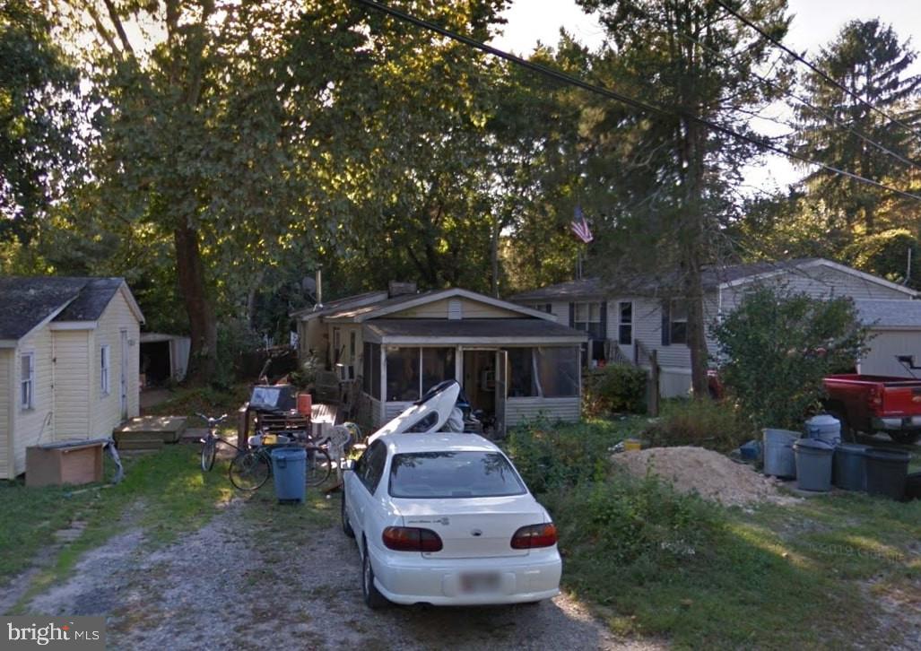 HOLLOWAY BEACH - Residential