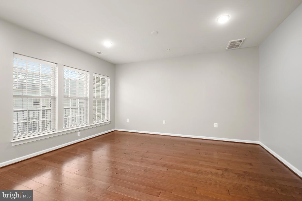 CLARKSBURG TOWN CENTER - Residential