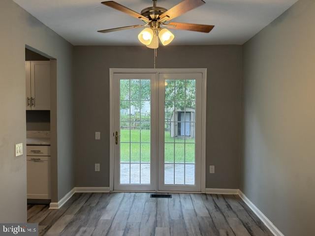 1038 BANNISTER CIRCLE