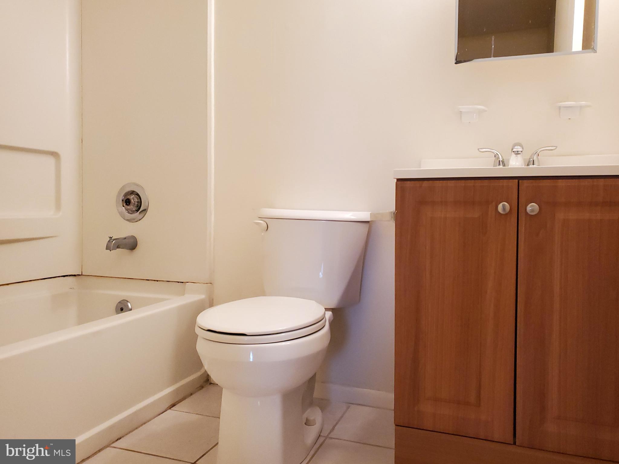 CATONSVILLE GATEWAY - Residential Lease
