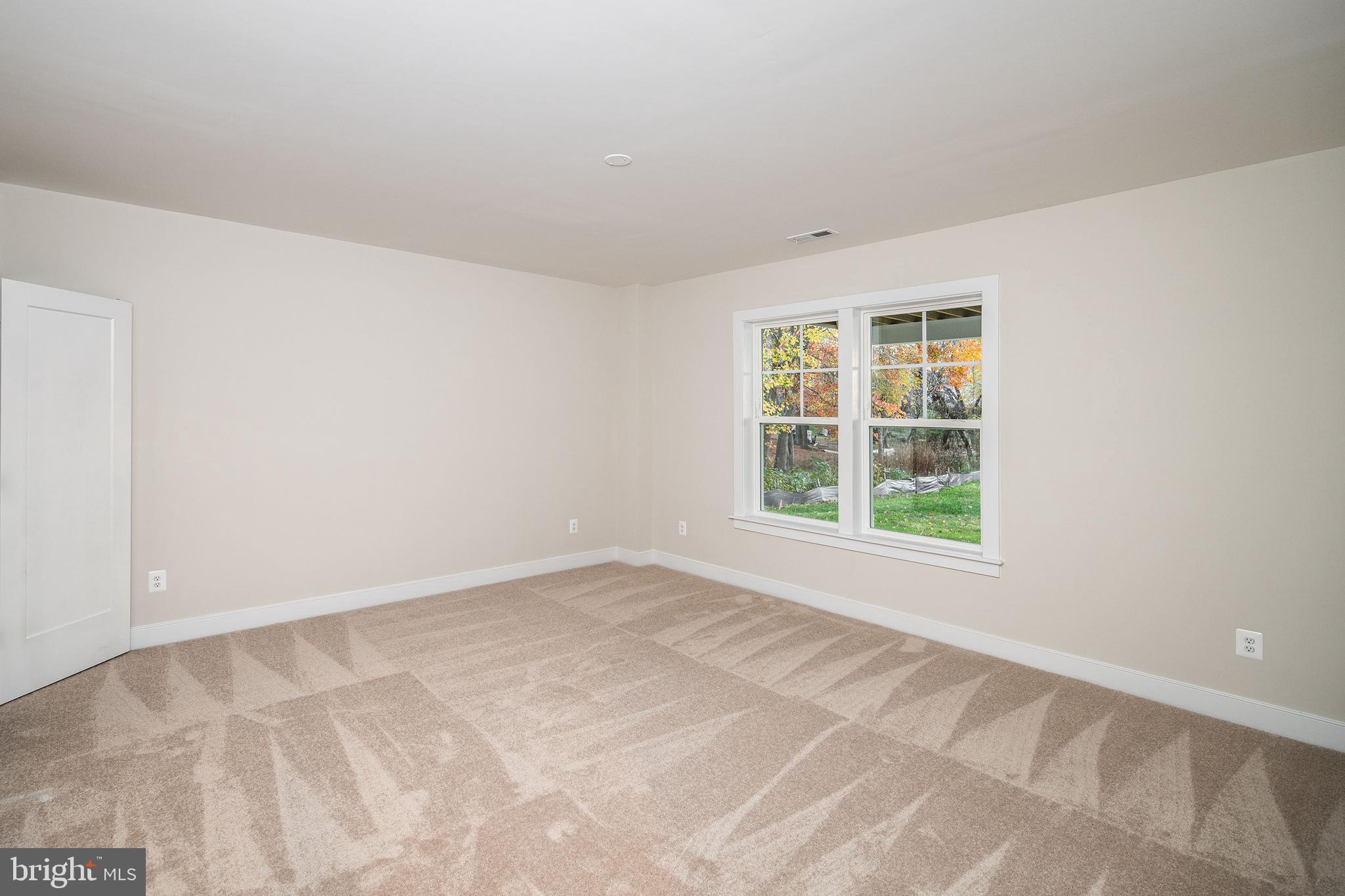 ELK CREEK LANDING - Residential