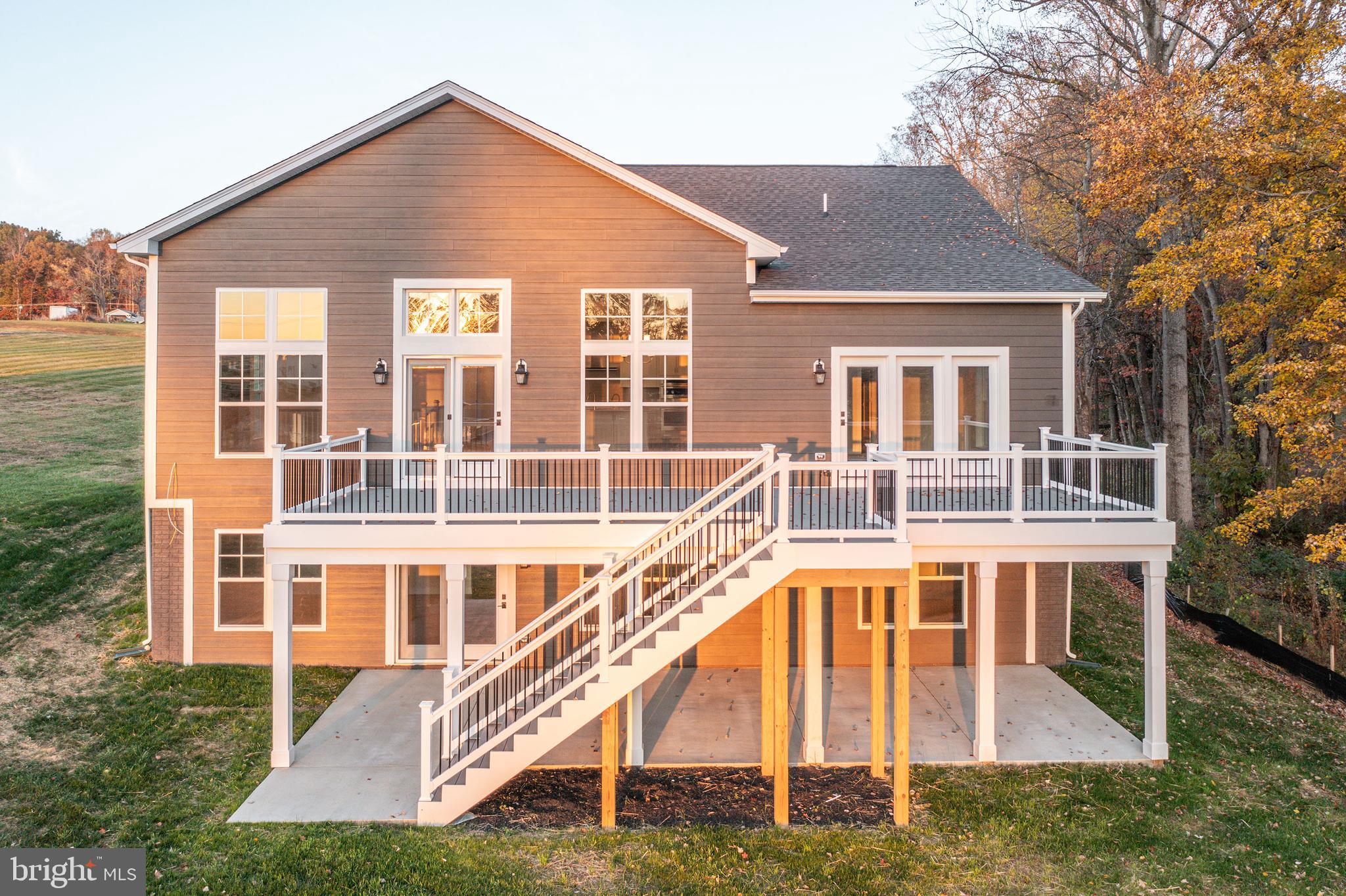 ELK CREEK LANDING - Residential