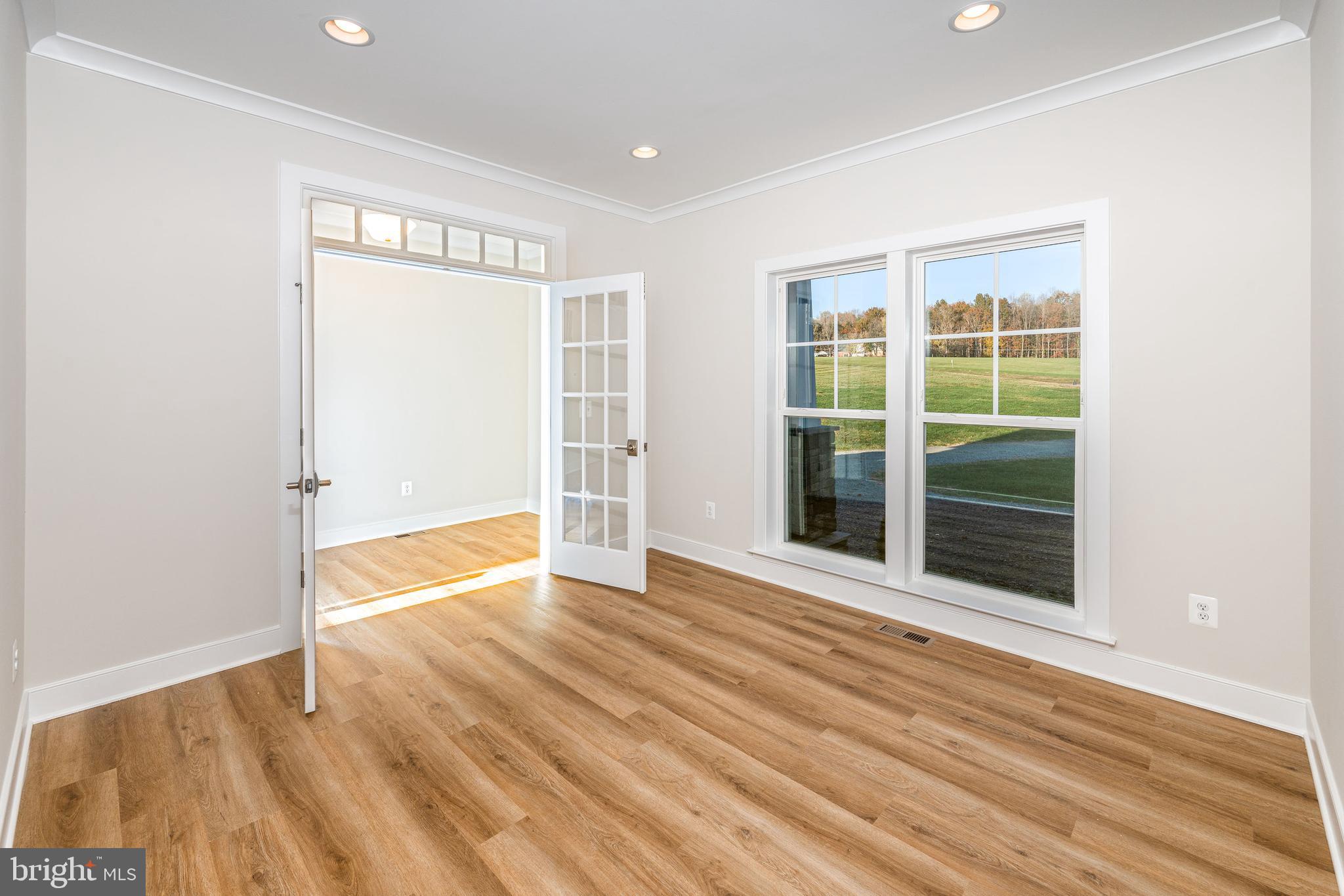 ELK CREEK LANDING - Residential