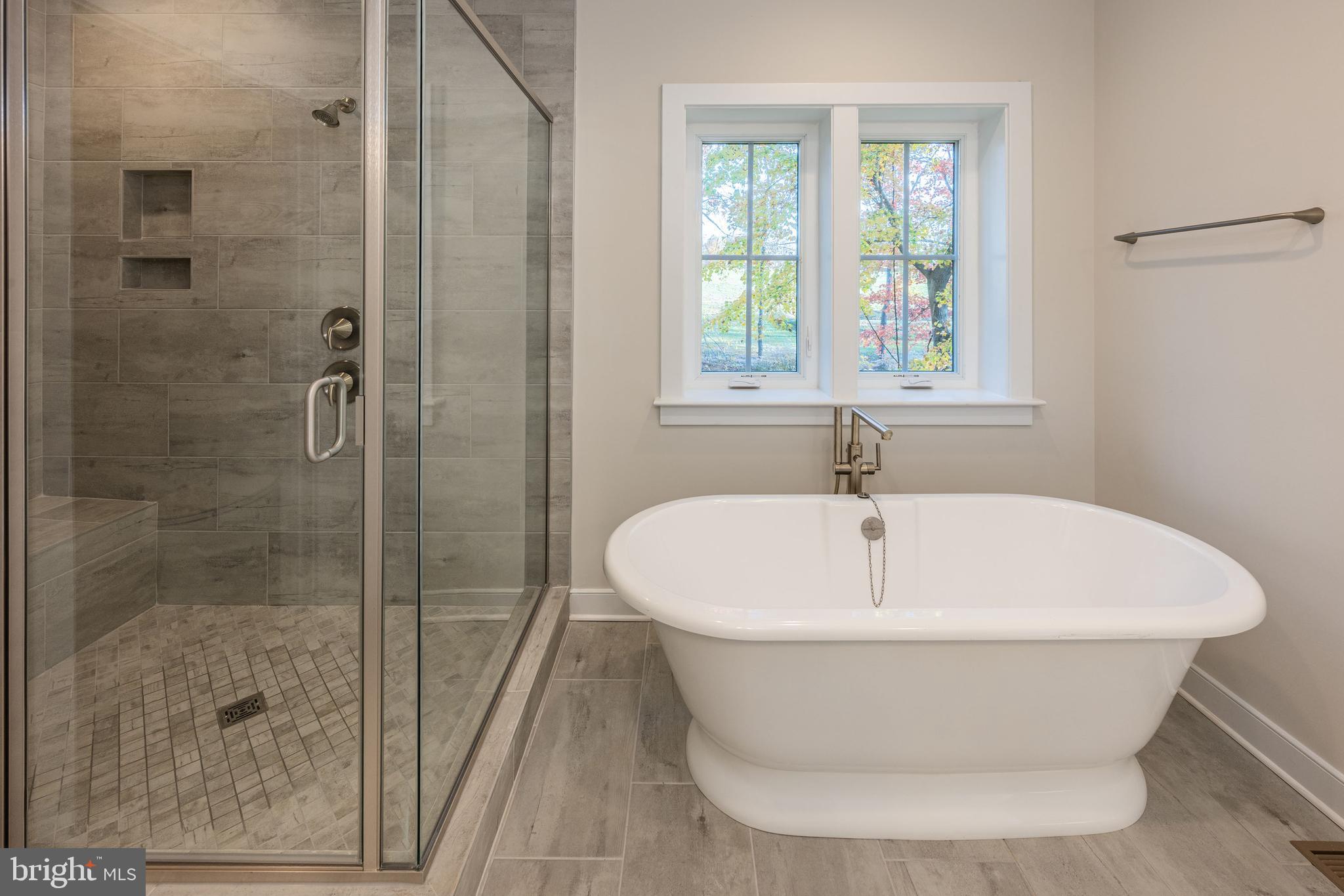 ELK CREEK LANDING - Residential