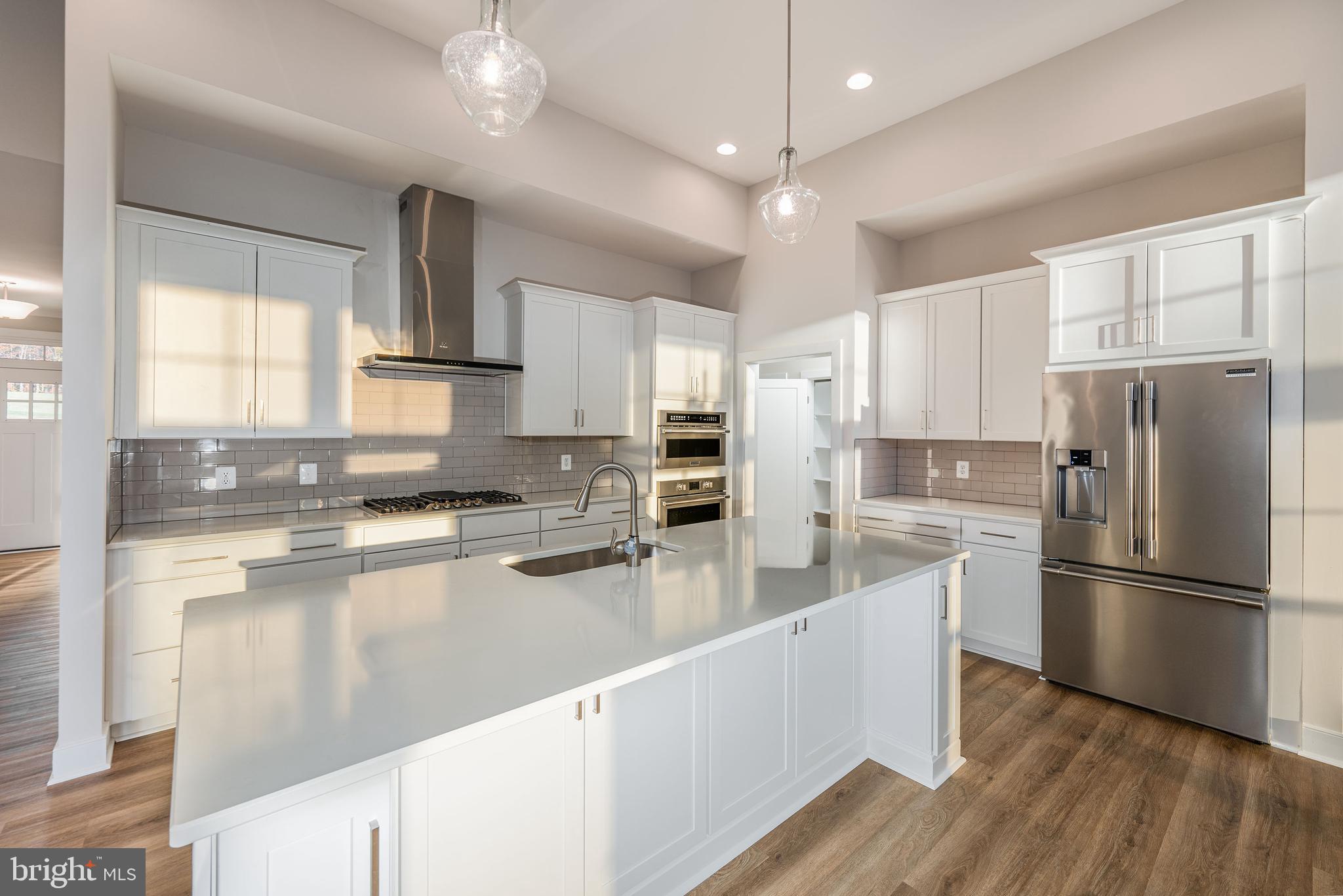 ELK CREEK LANDING - Residential