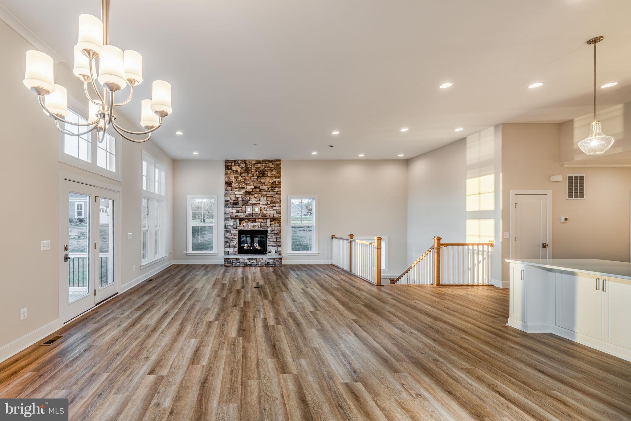 ELK CREEK LANDING - Residential