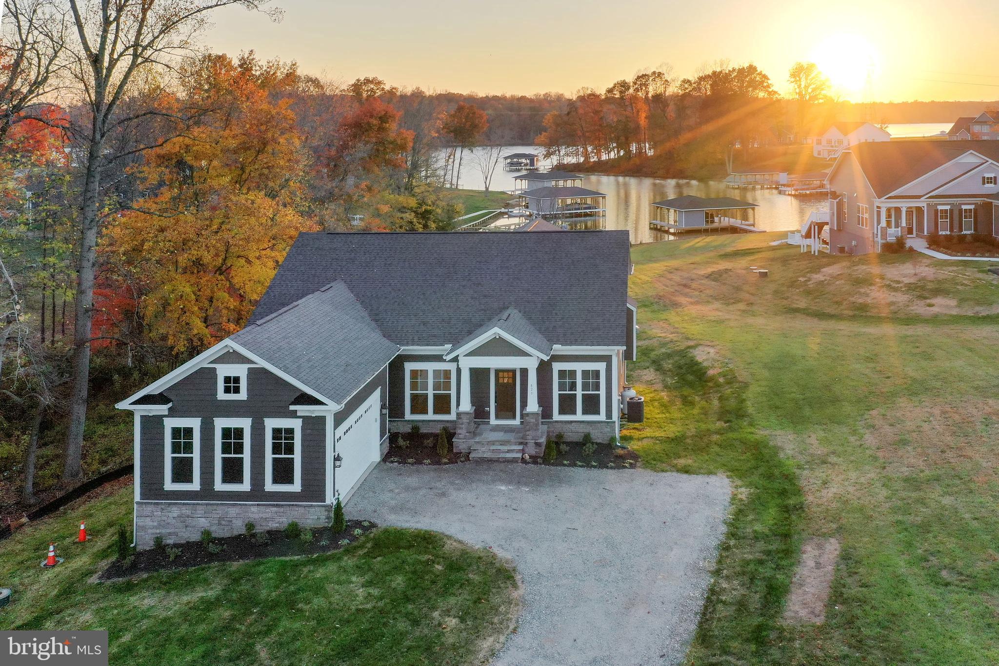 ELK CREEK LANDING - Residential