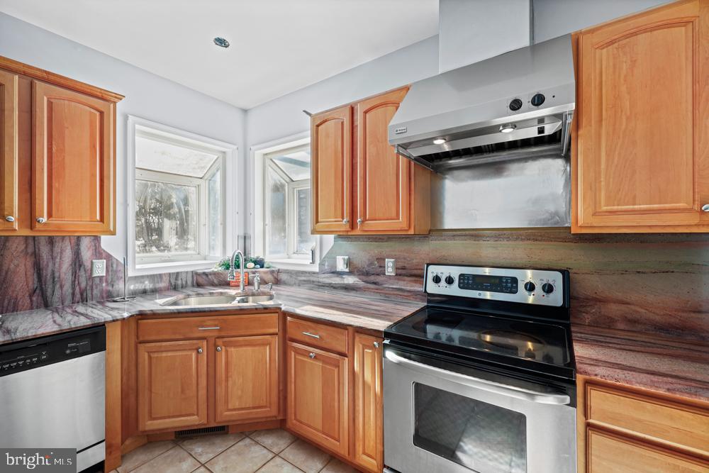 MANSFIELD-PLAT 1> - Residential