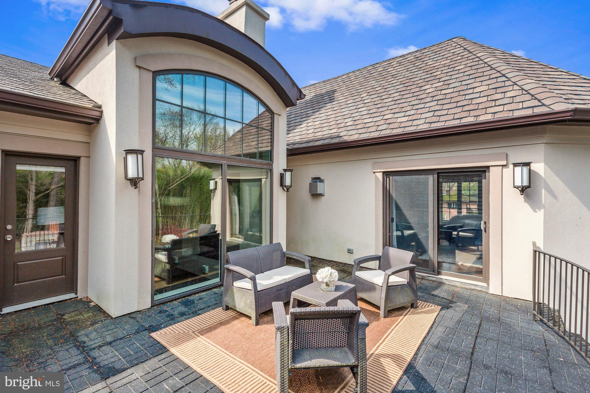 WILLIAMSBURG ESTATES - Residential