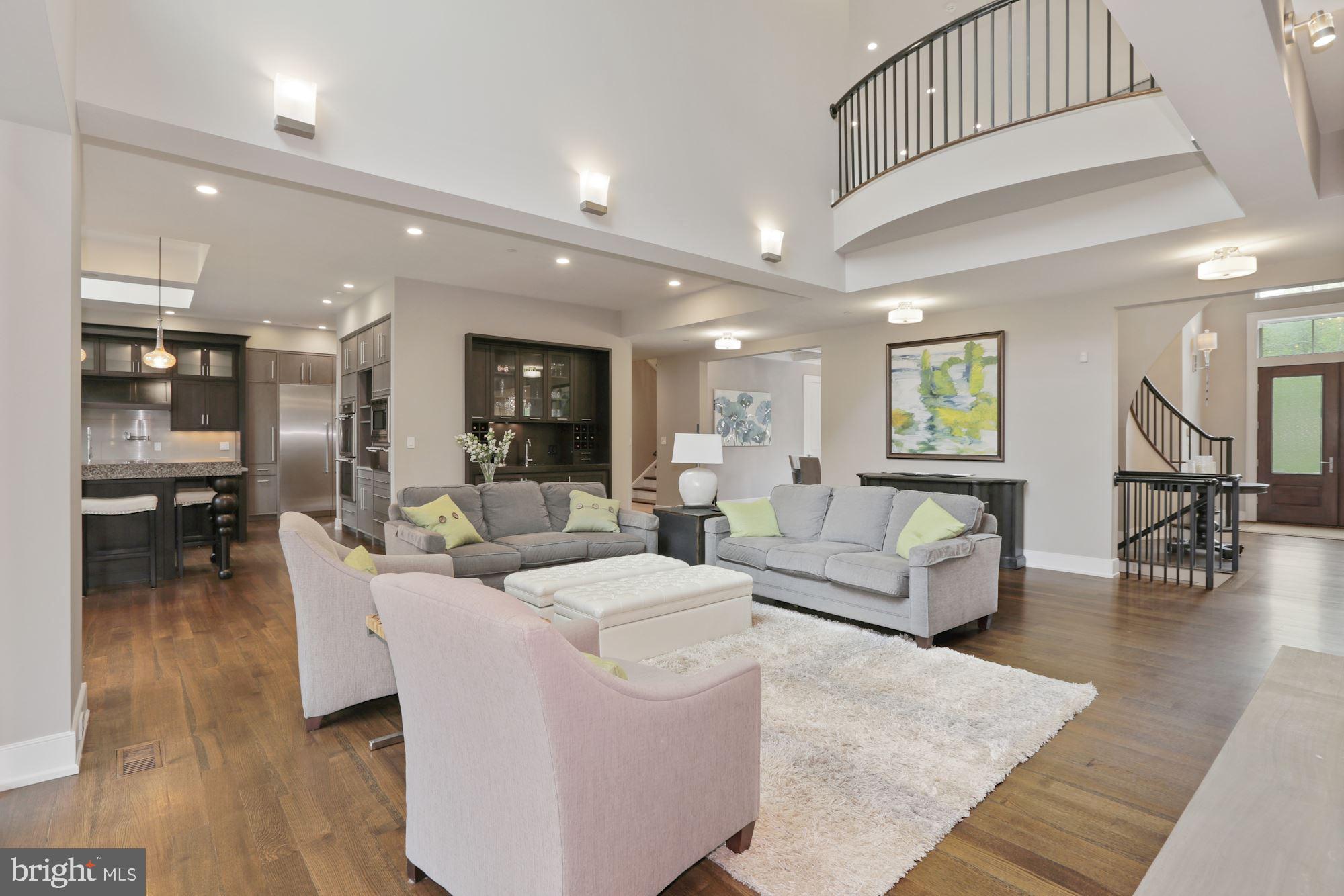 WILLIAMSBURG ESTATES - Residential