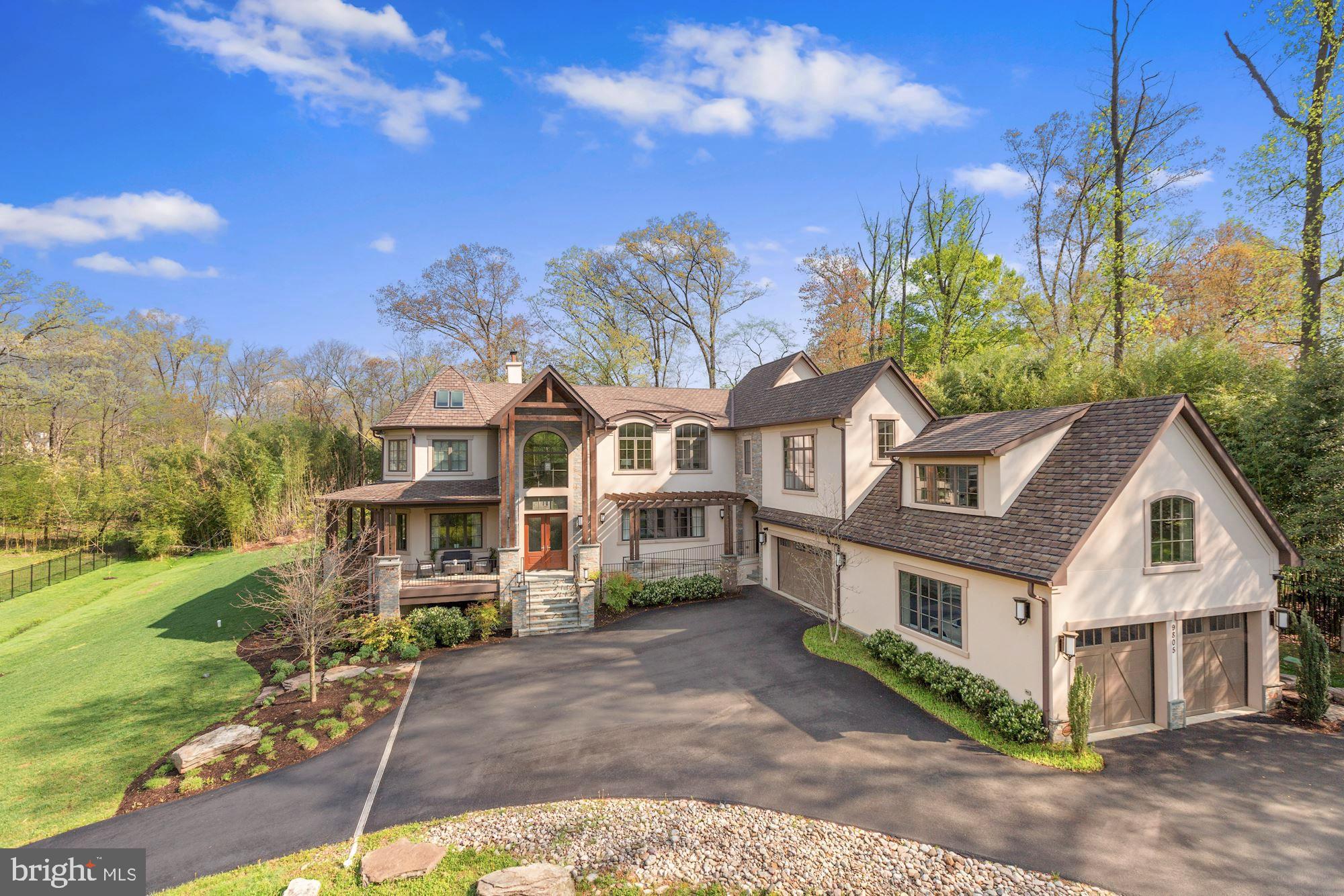 WILLIAMSBURG ESTATES - Residential