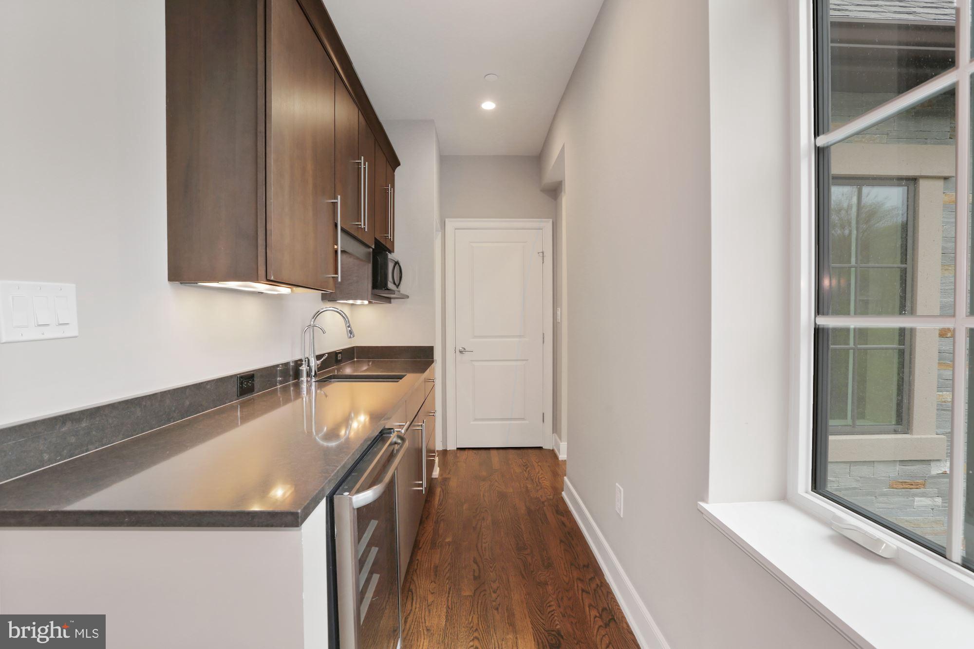 WILLIAMSBURG ESTATES - Residential