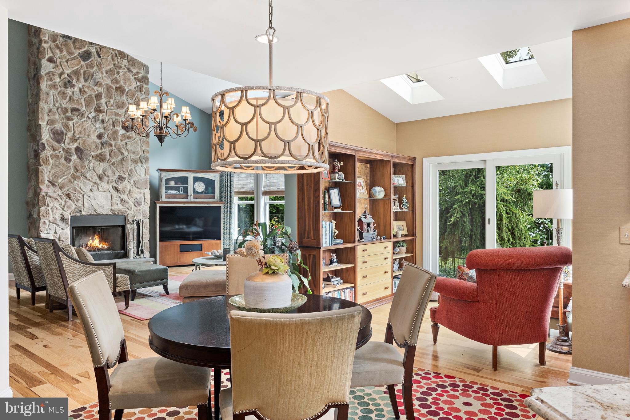 PICKERING MEADOWS - Residential